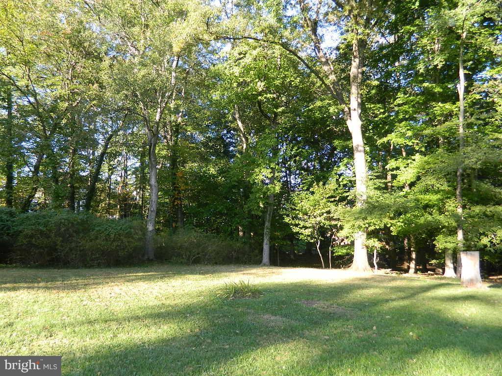 5879 BONNIE VIEW LANE