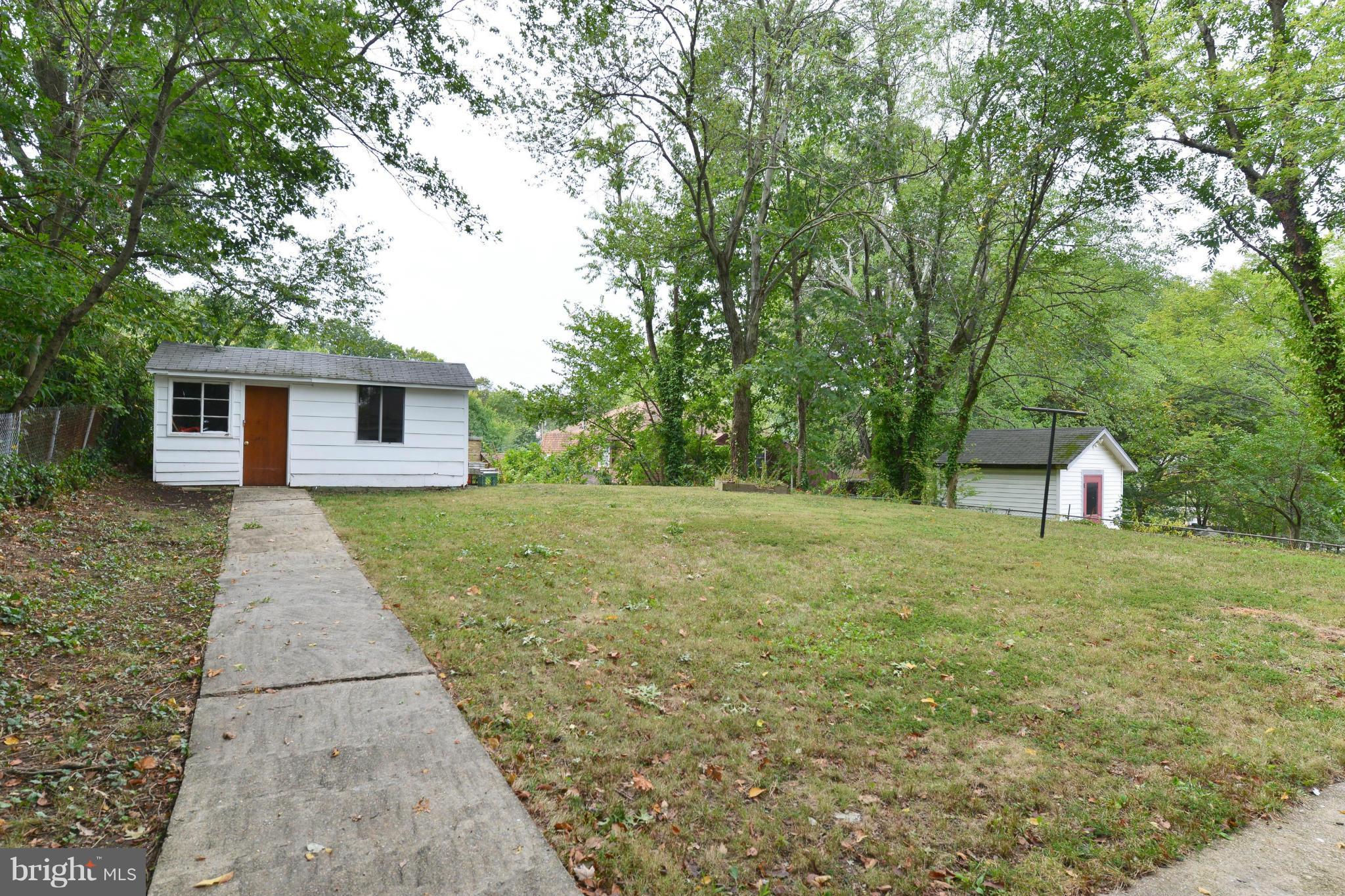 VIRGINIA HILLS - Residential