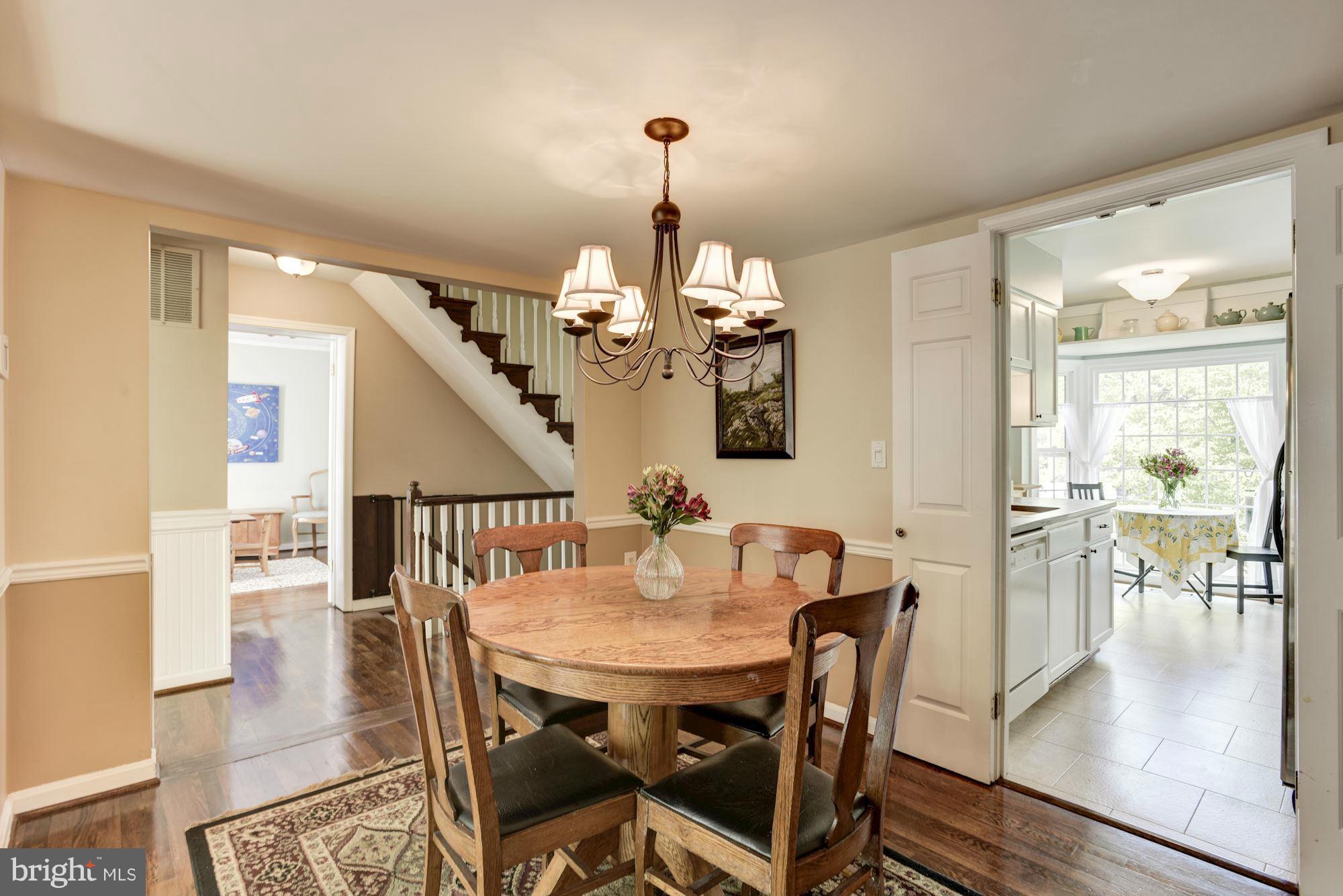 BAY HILLS - Residential