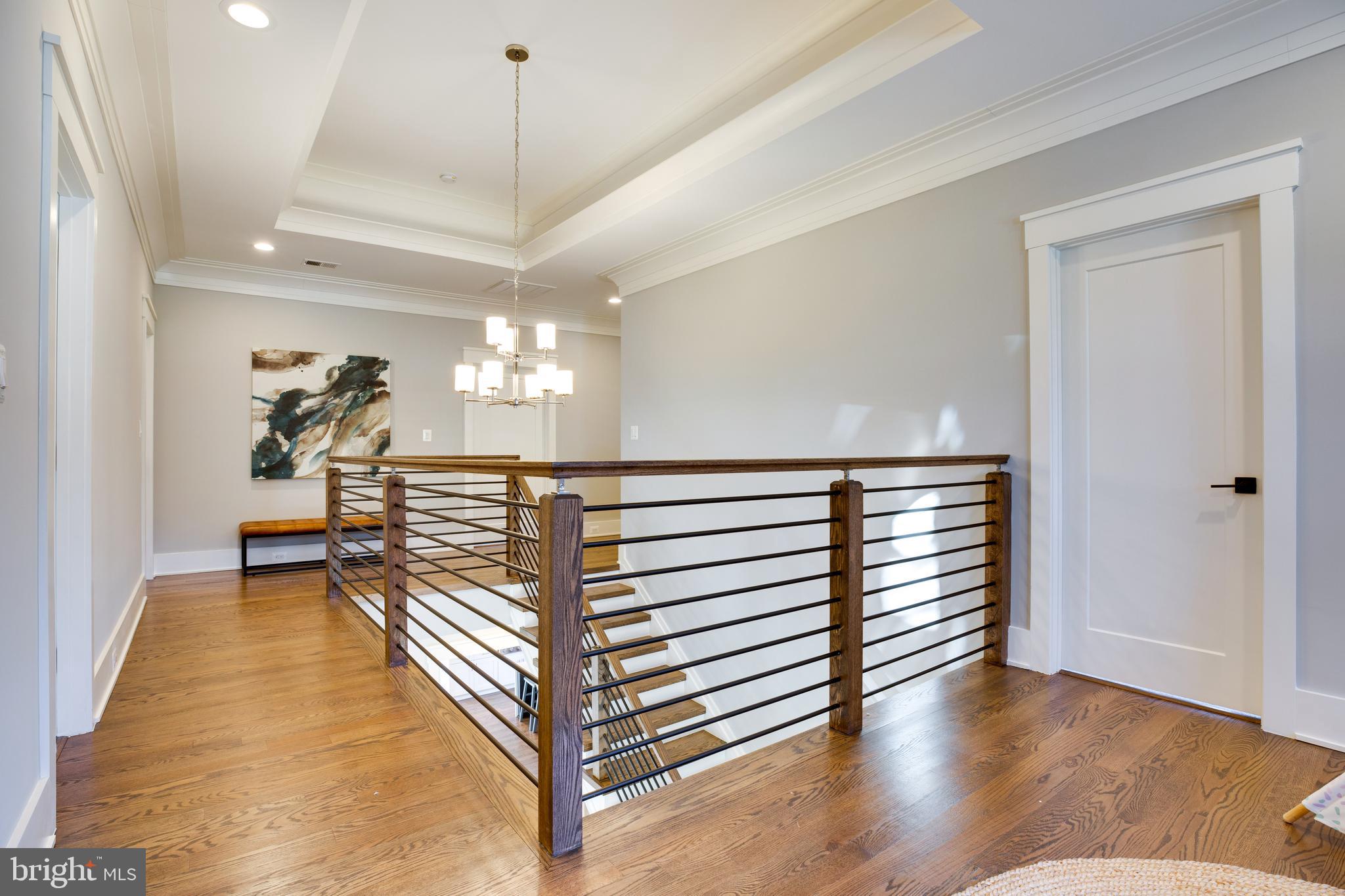 VIENNA WOODS - Residential