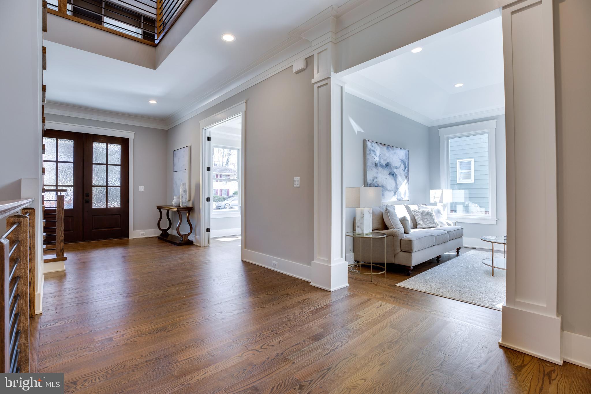 VIENNA WOODS - Residential