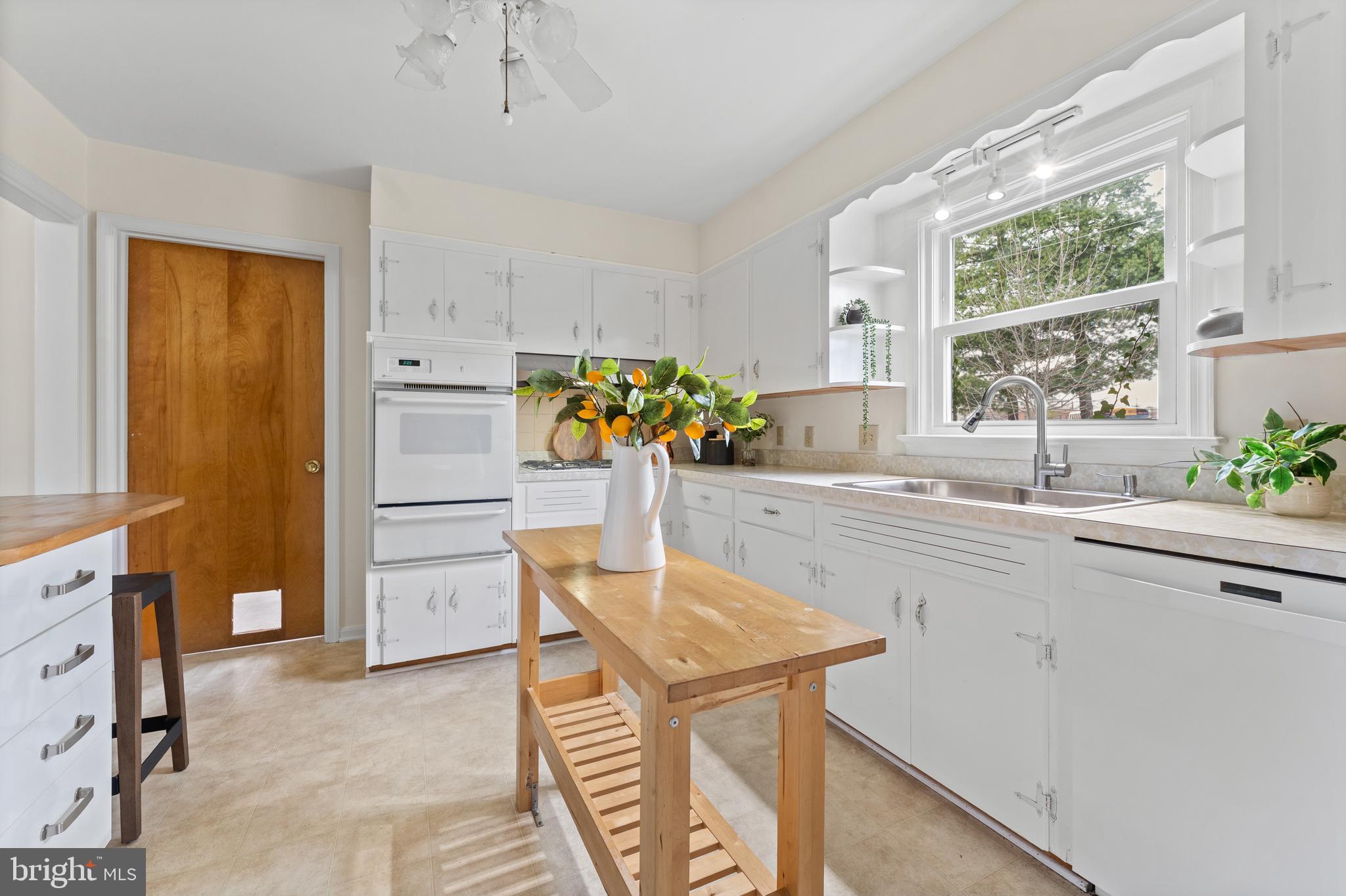 DOWNTOWN FREDERICKSBURG - Residential