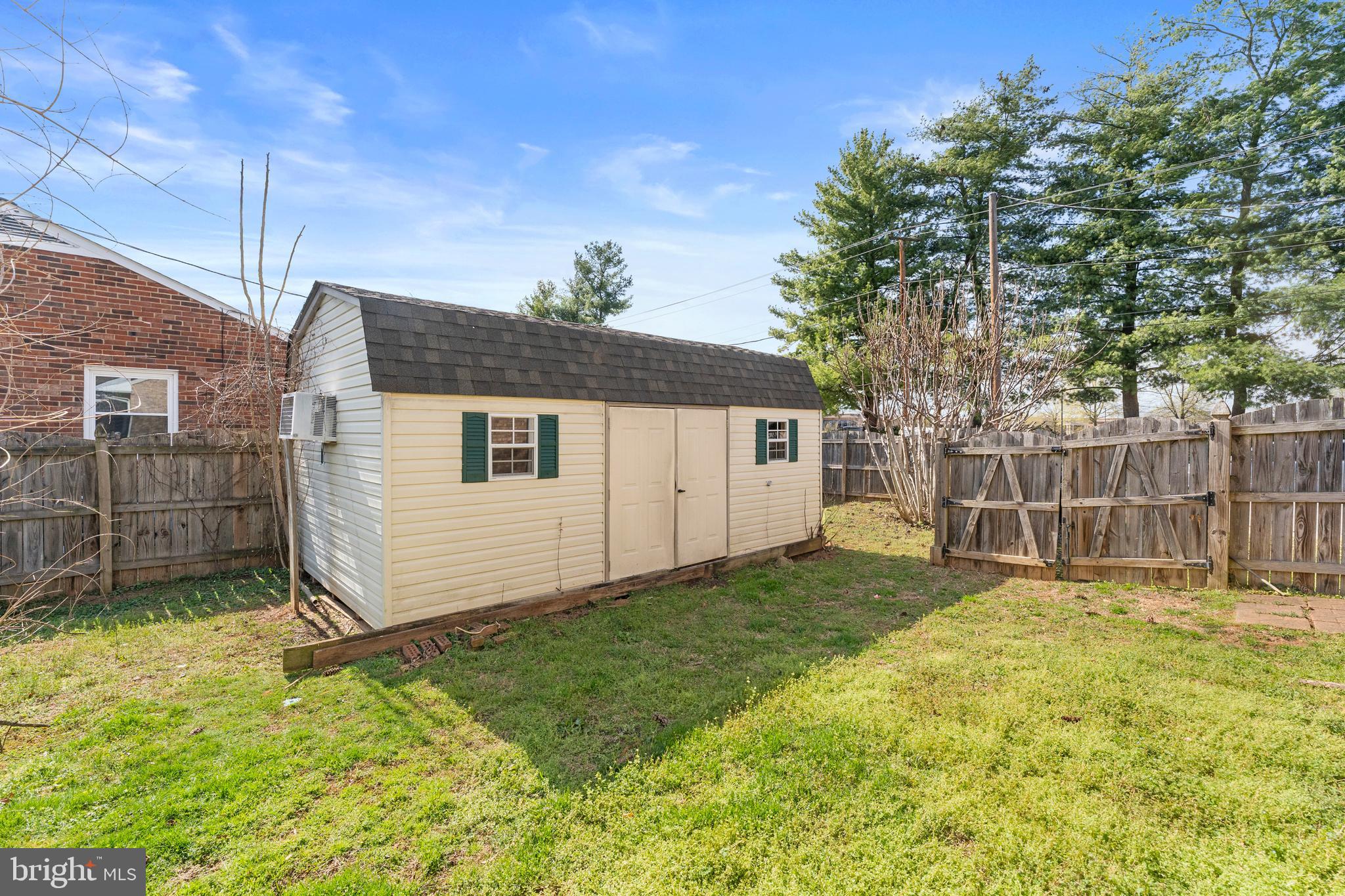 DOWNTOWN FREDERICKSBURG - Residential