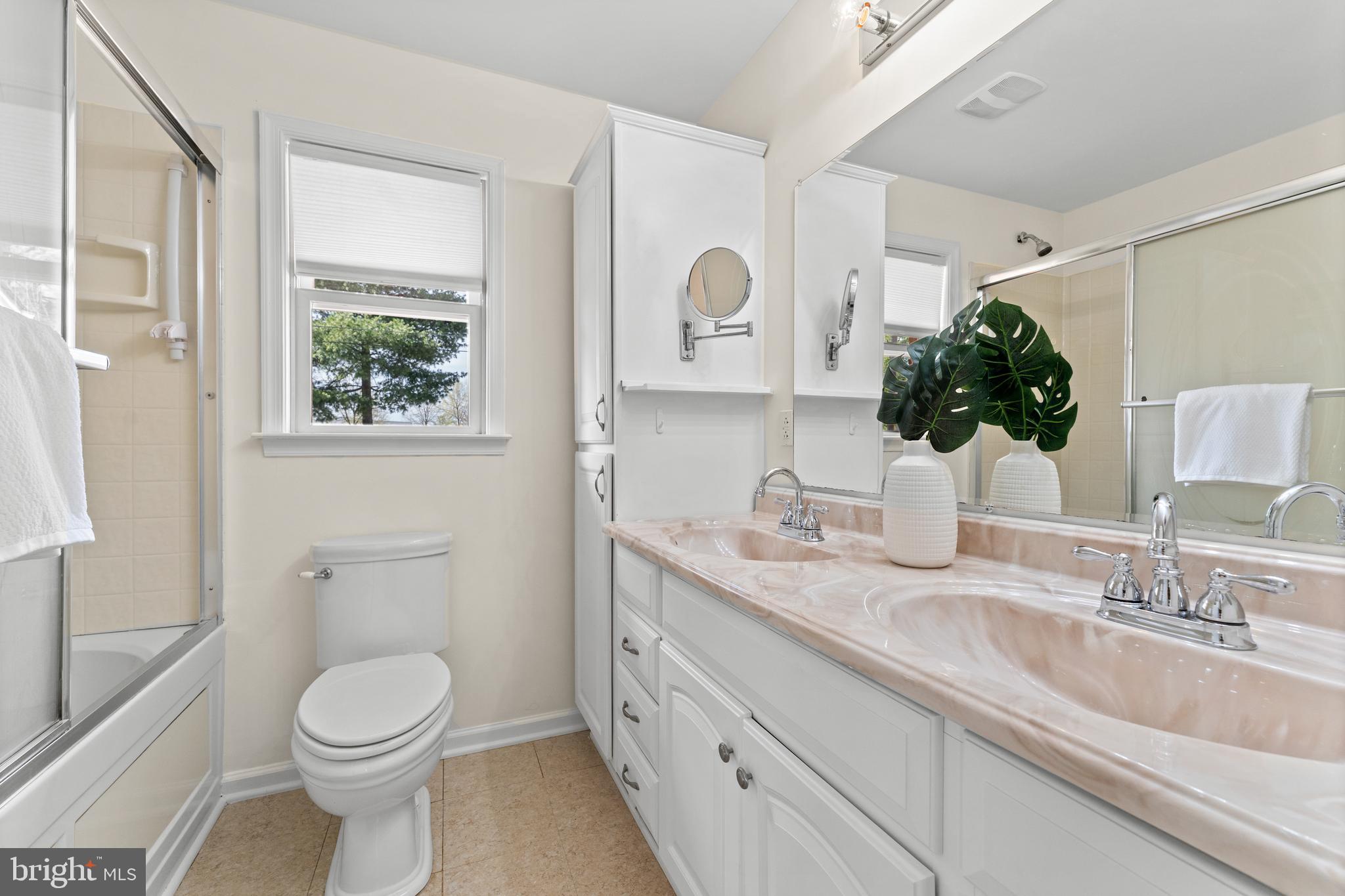 DOWNTOWN FREDERICKSBURG - Residential