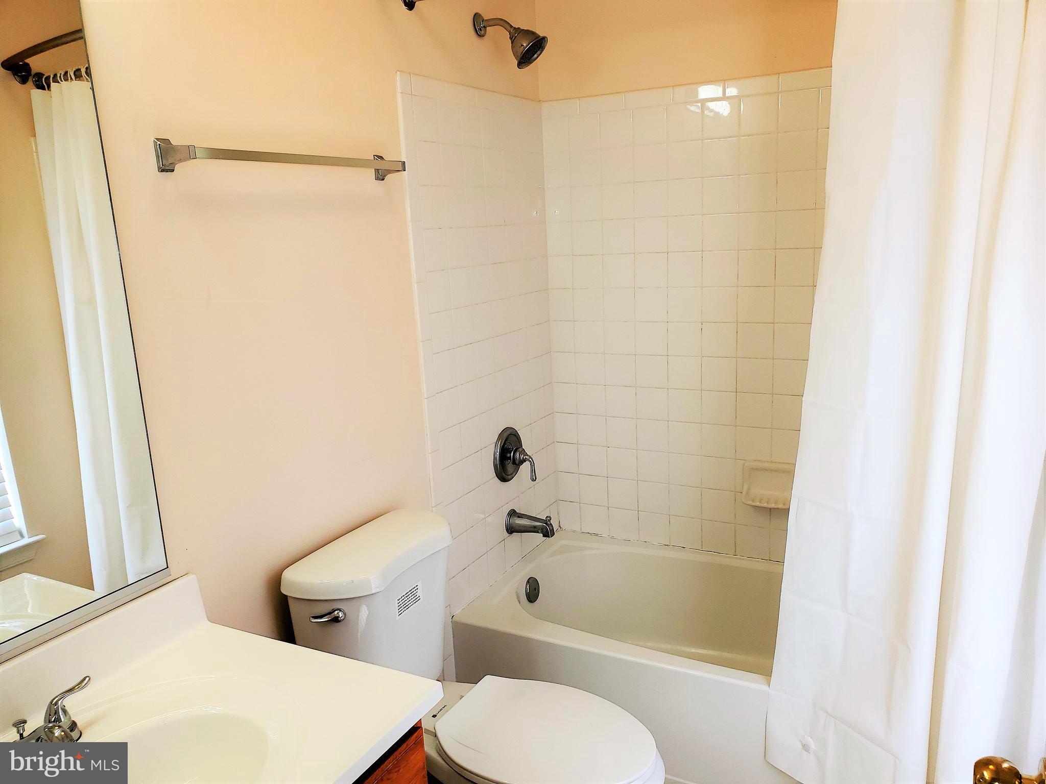 MIRAMAR LANDING - Residential Lease
