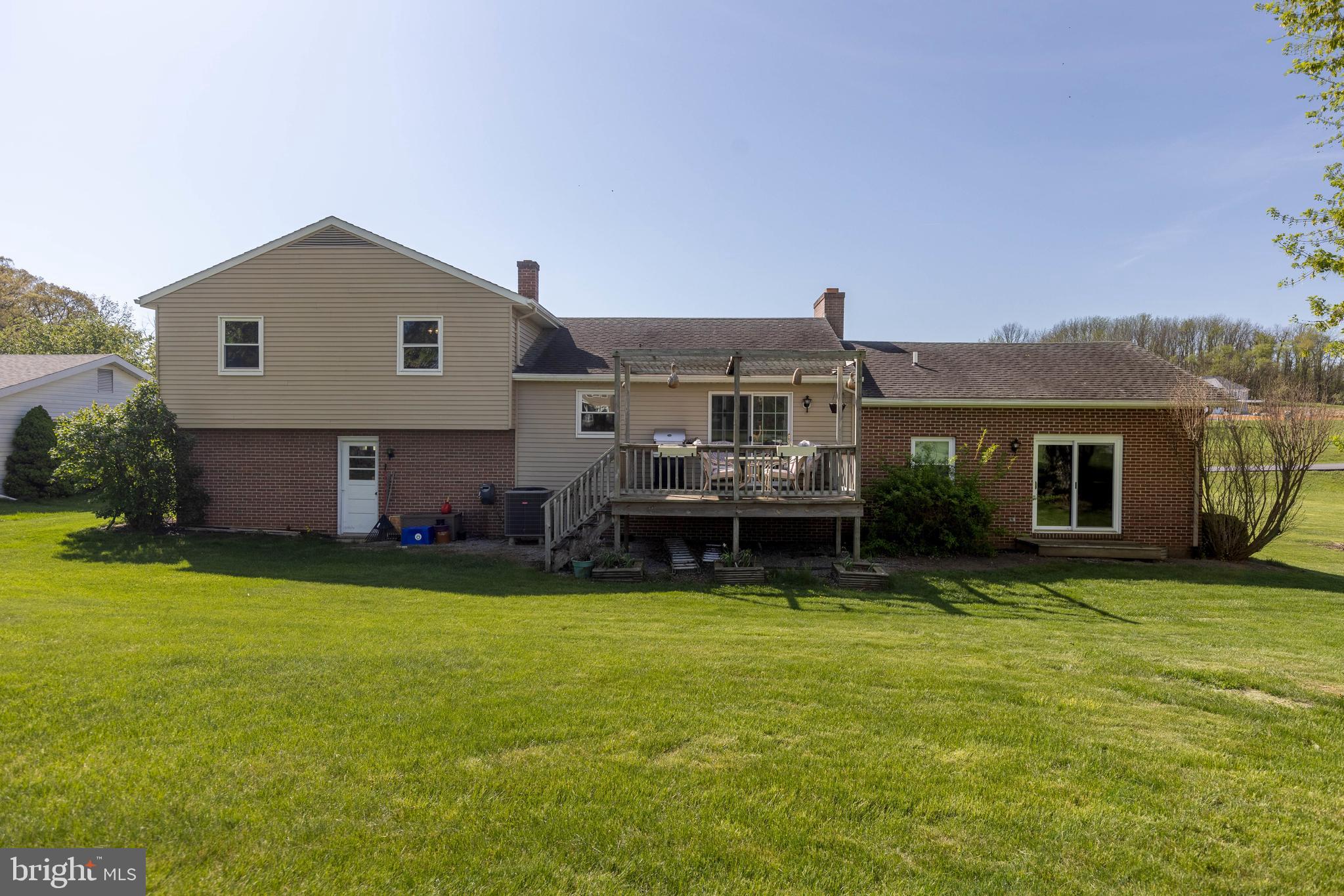 547 GARMAN DRIVE