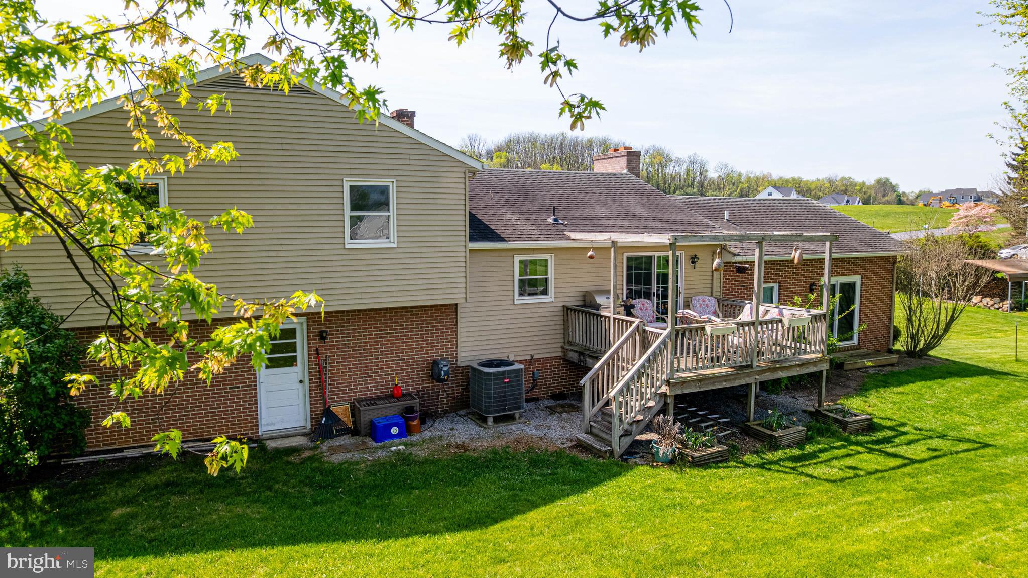 547 GARMAN DRIVE