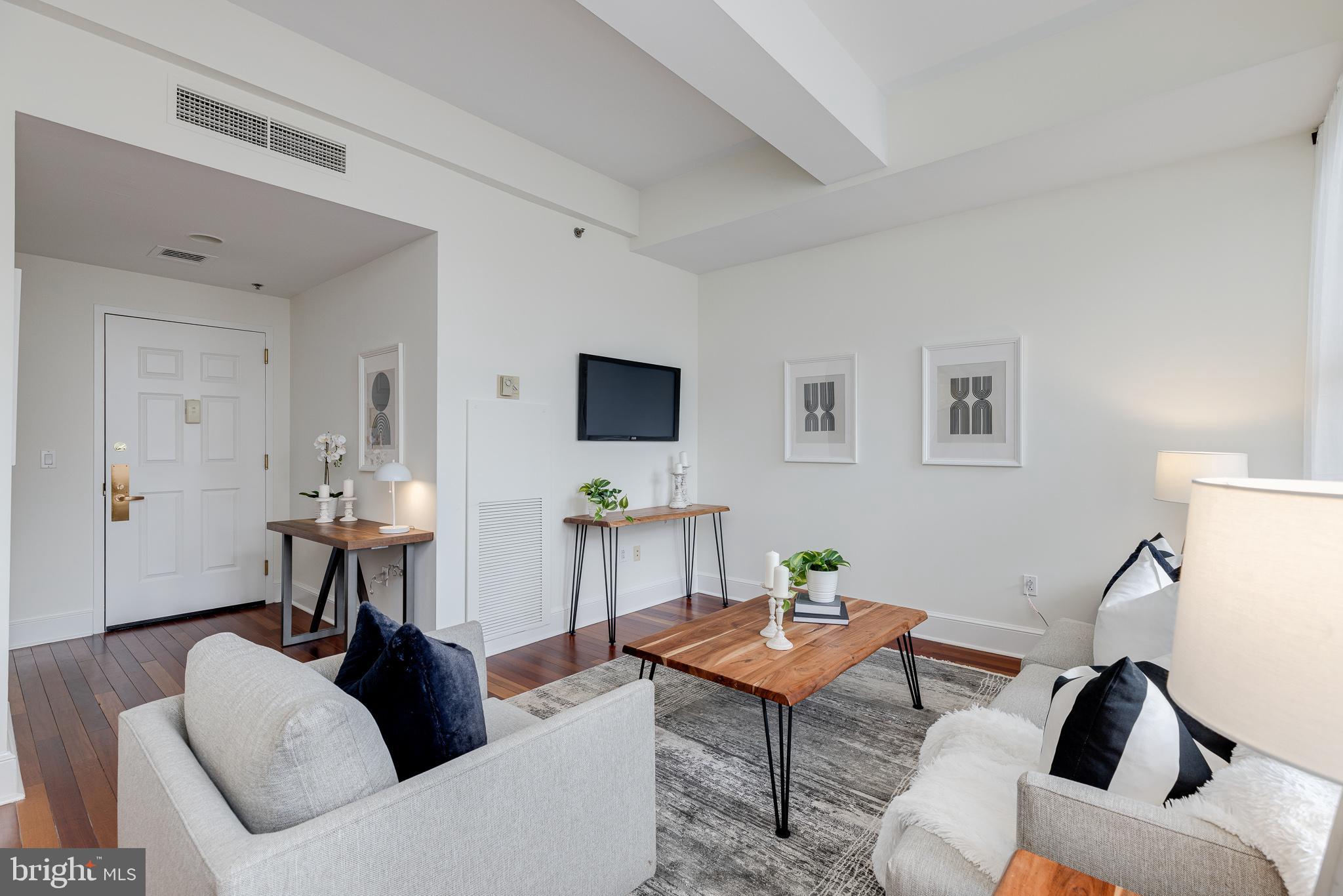 RITTENHOUSE SQUARE - Residential