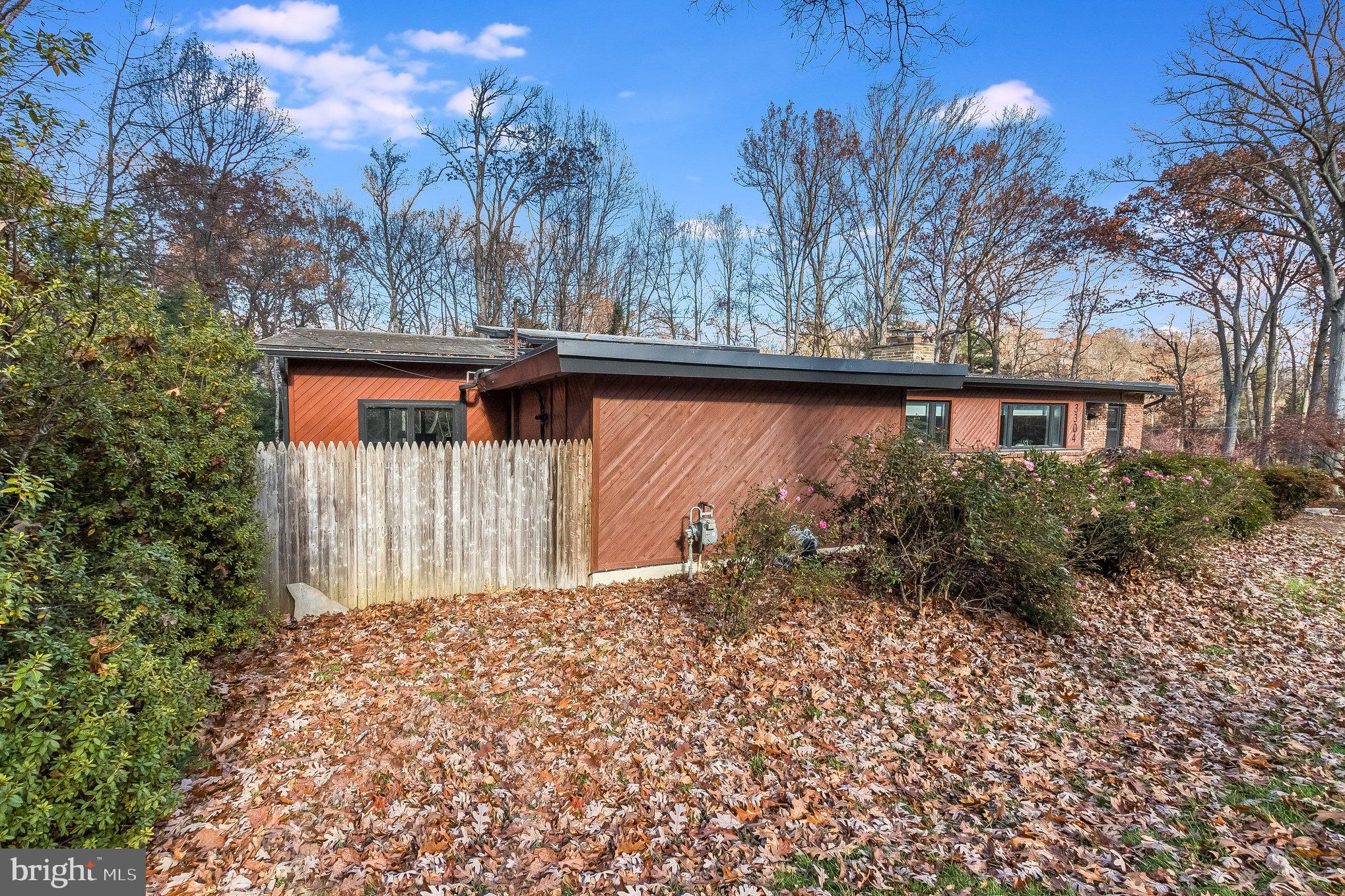 PINE RIDGE - Residential Lease