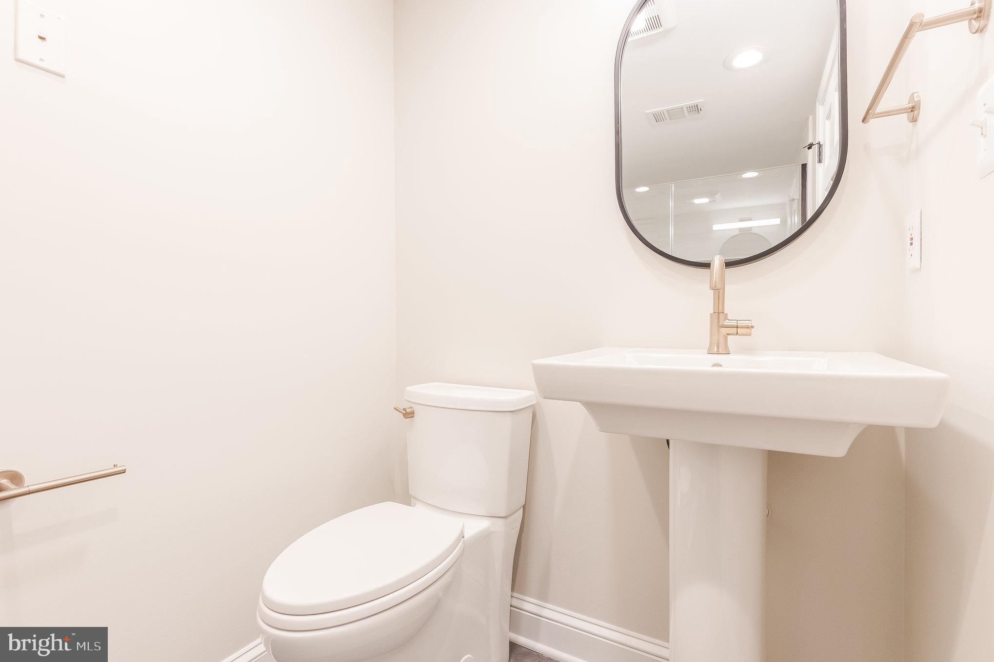 PINE RIDGE - Residential Lease