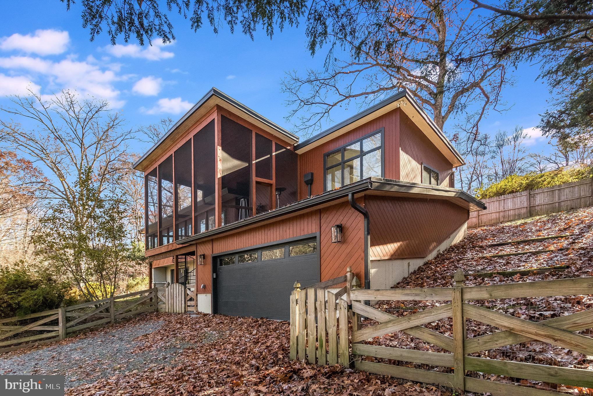 PINE RIDGE - Residential Lease