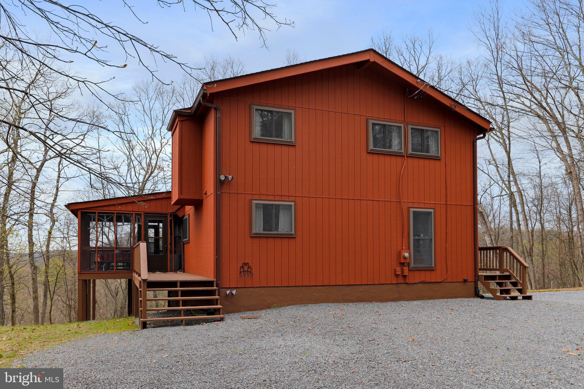 THE WOODS - Residential