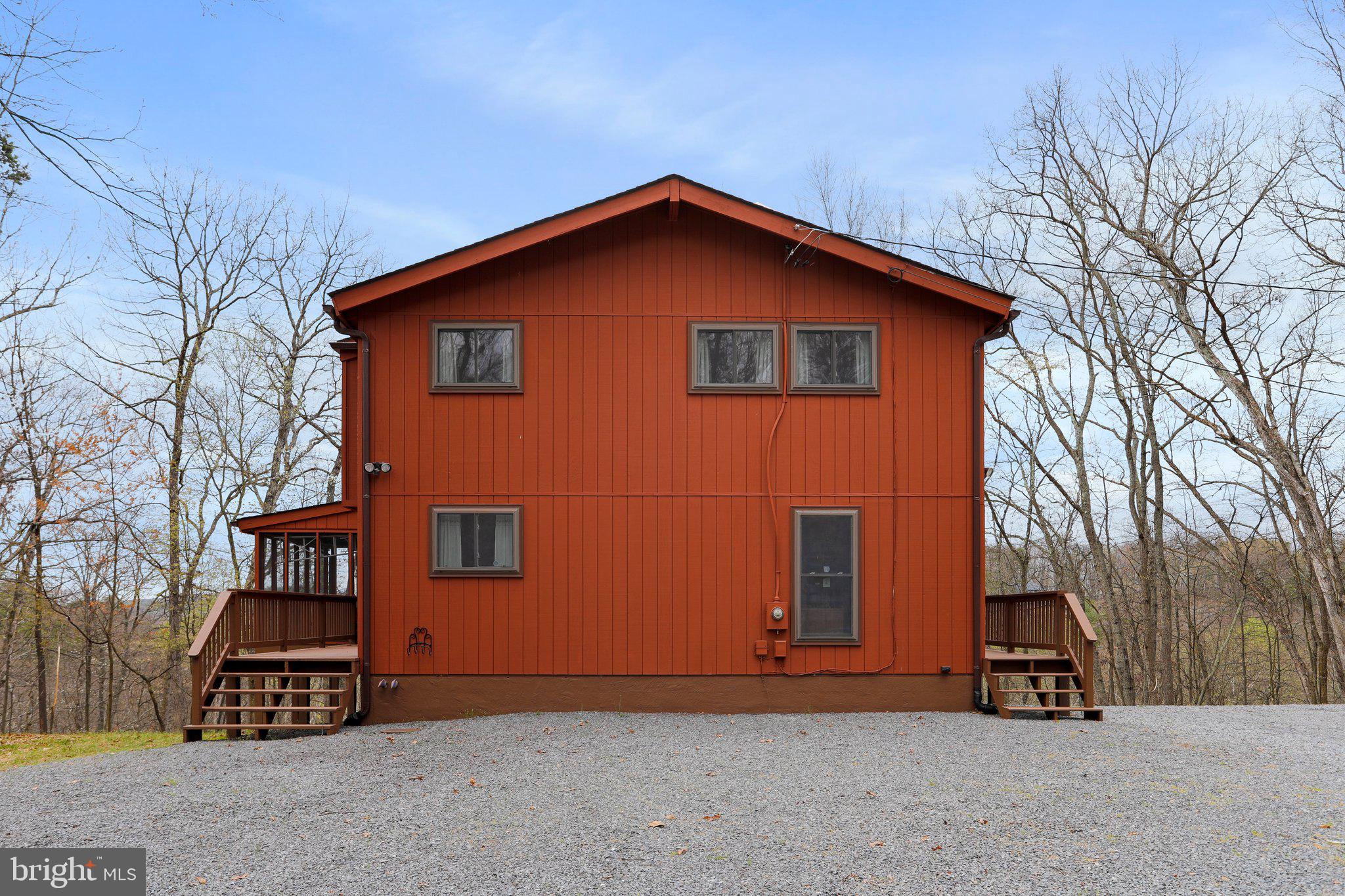 THE WOODS - Residential