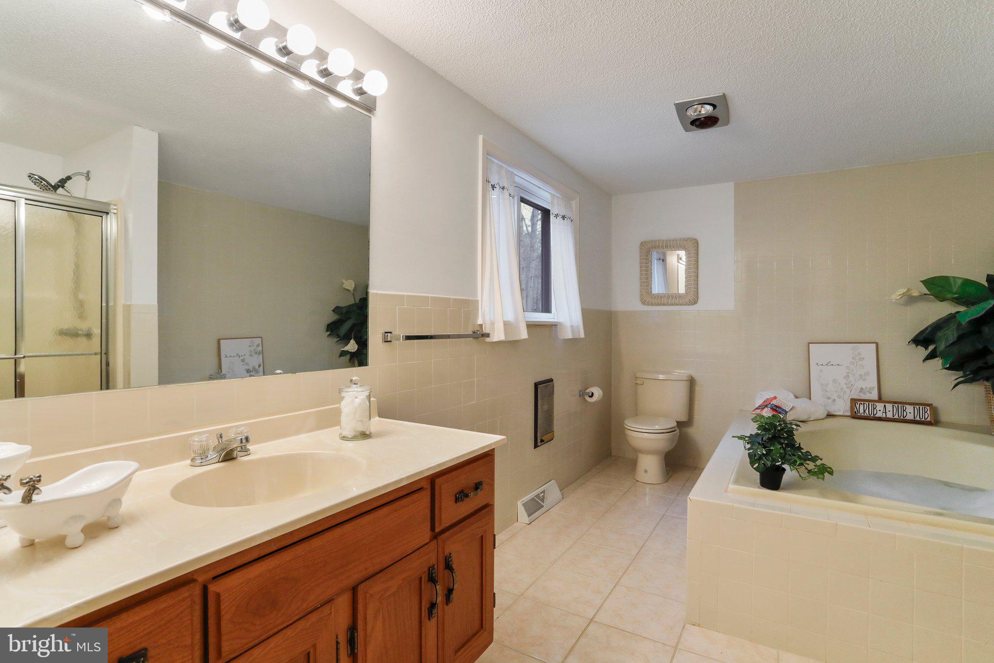 THE WOODS - Residential