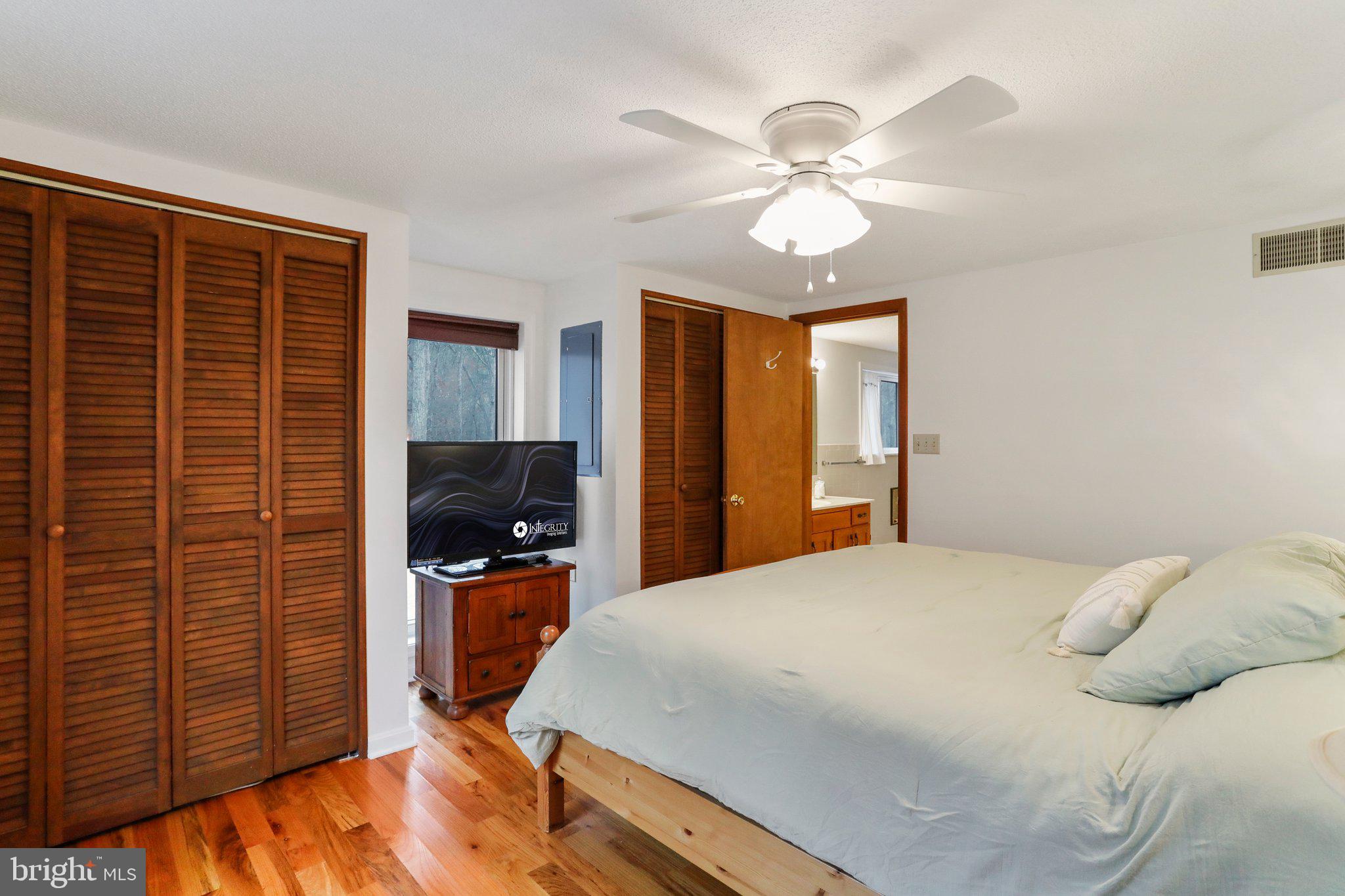 THE WOODS - Residential