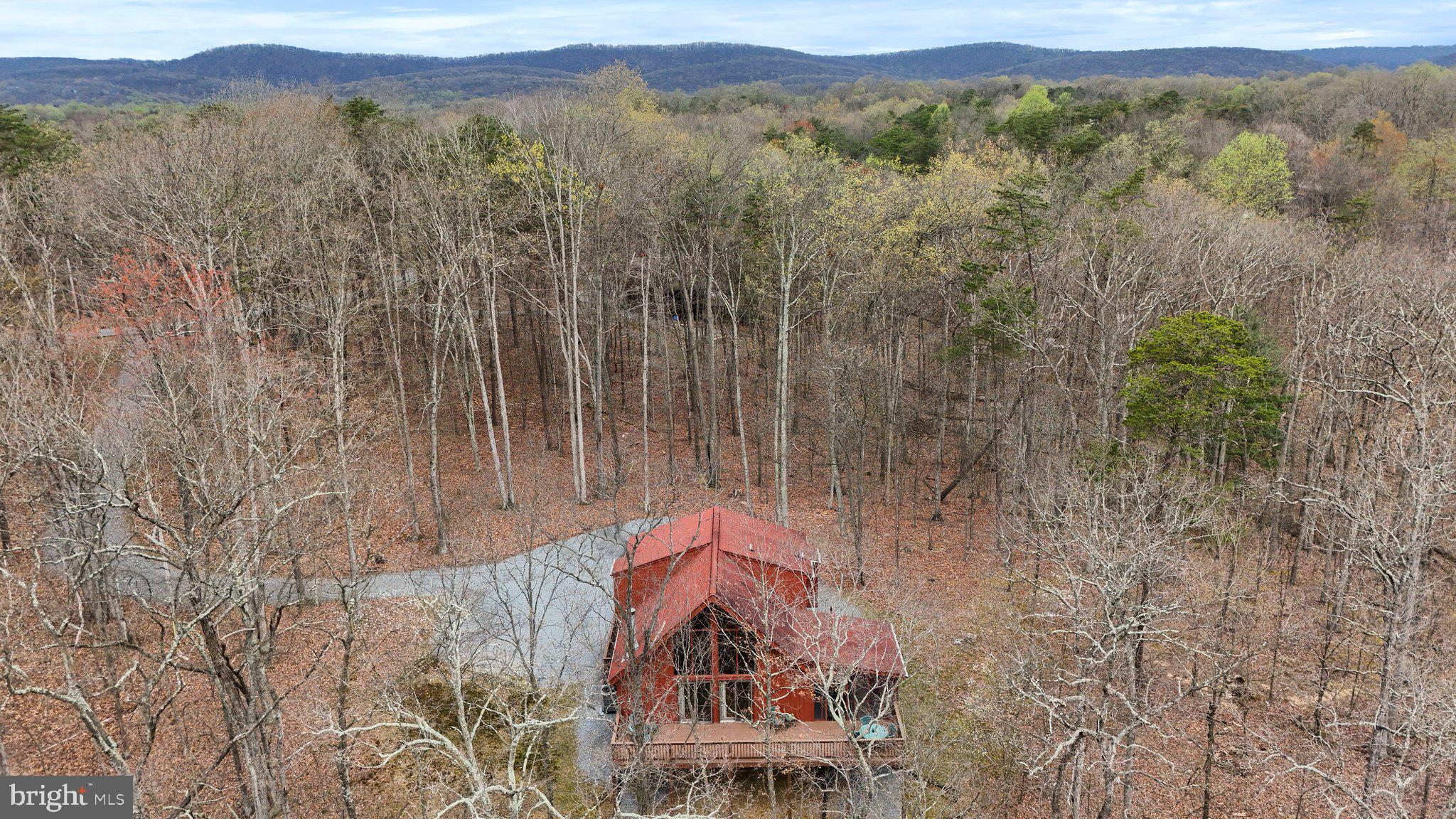 THE WOODS - Residential