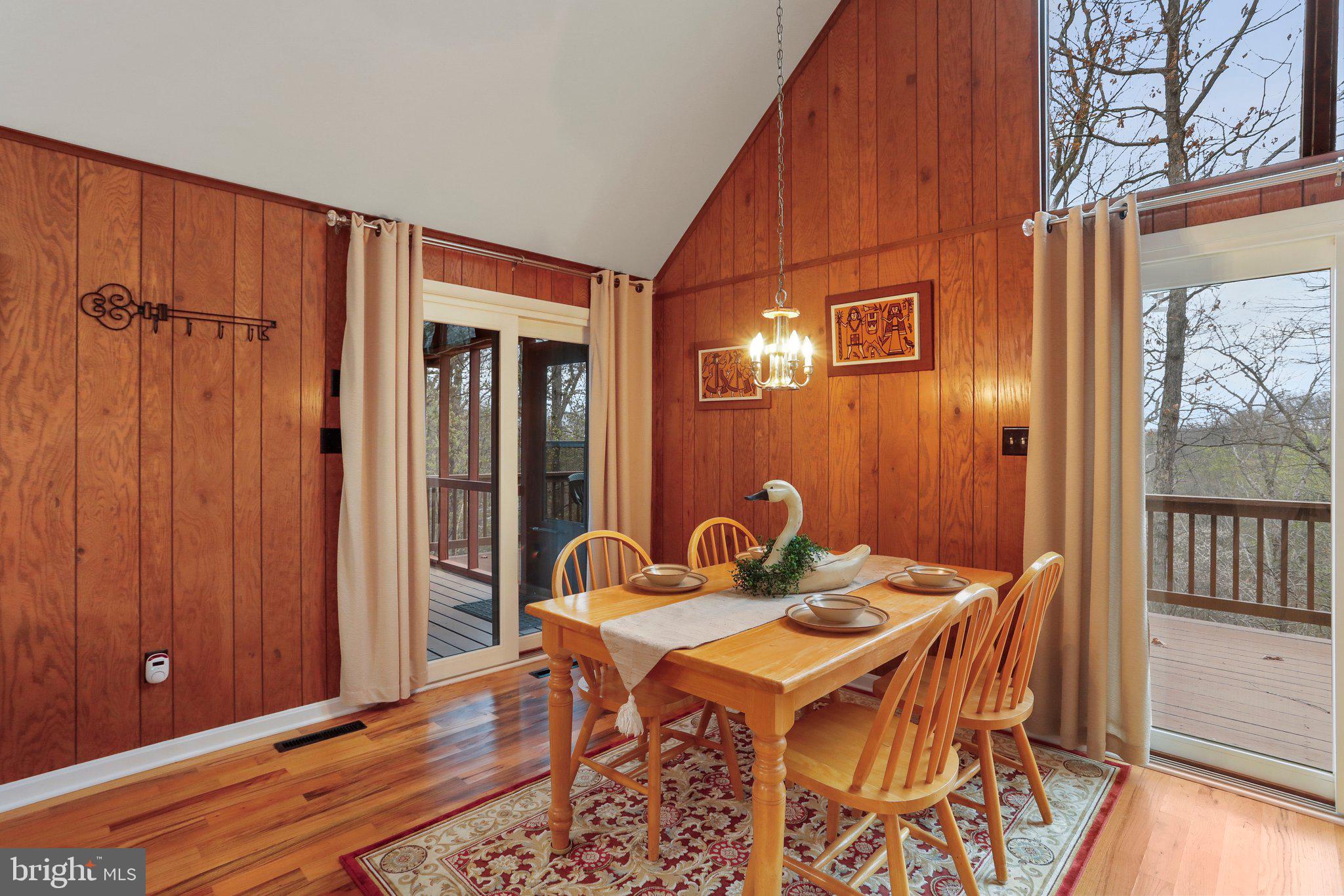 THE WOODS - Residential