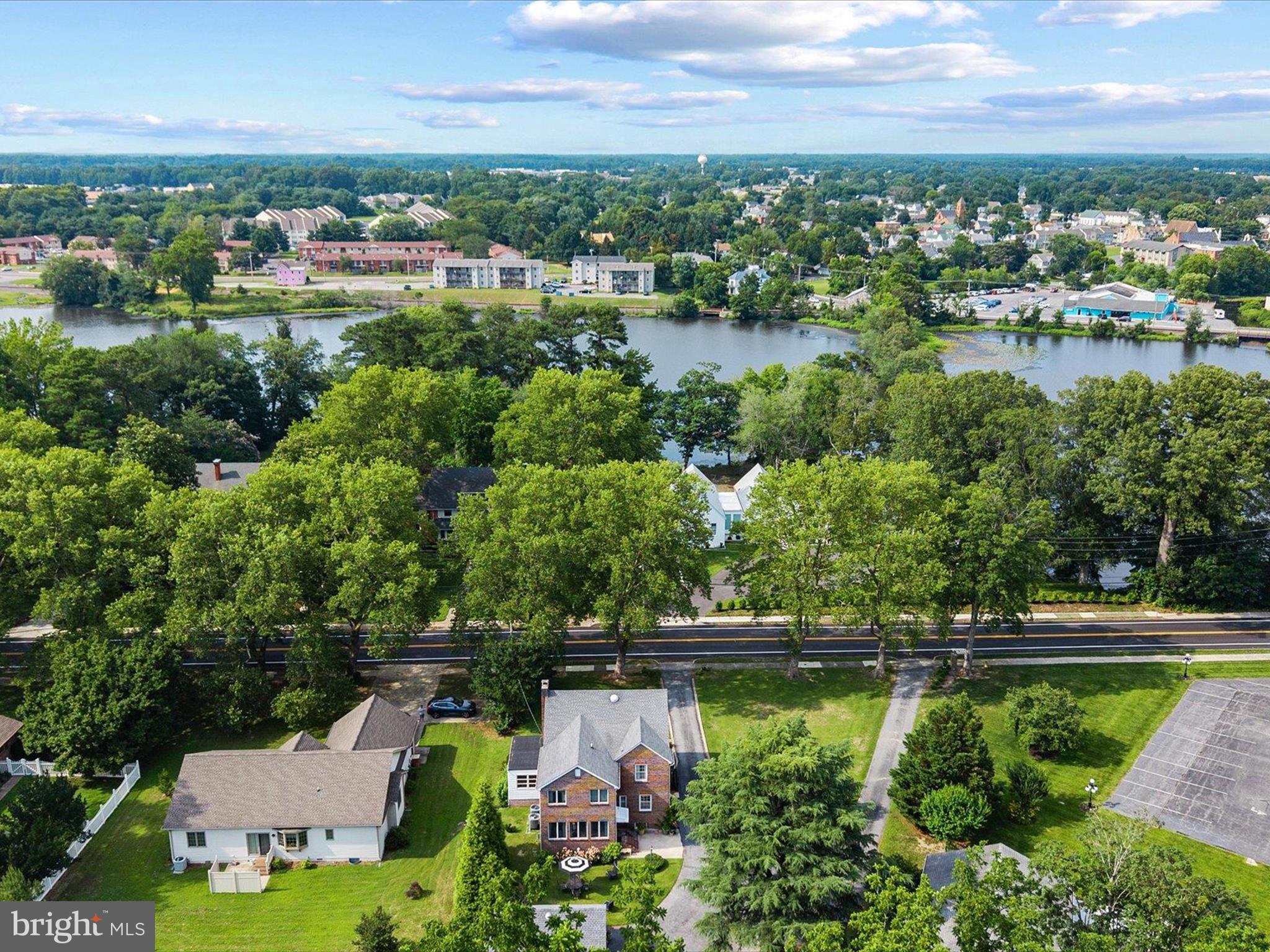 414 KINGS HIGHWAY