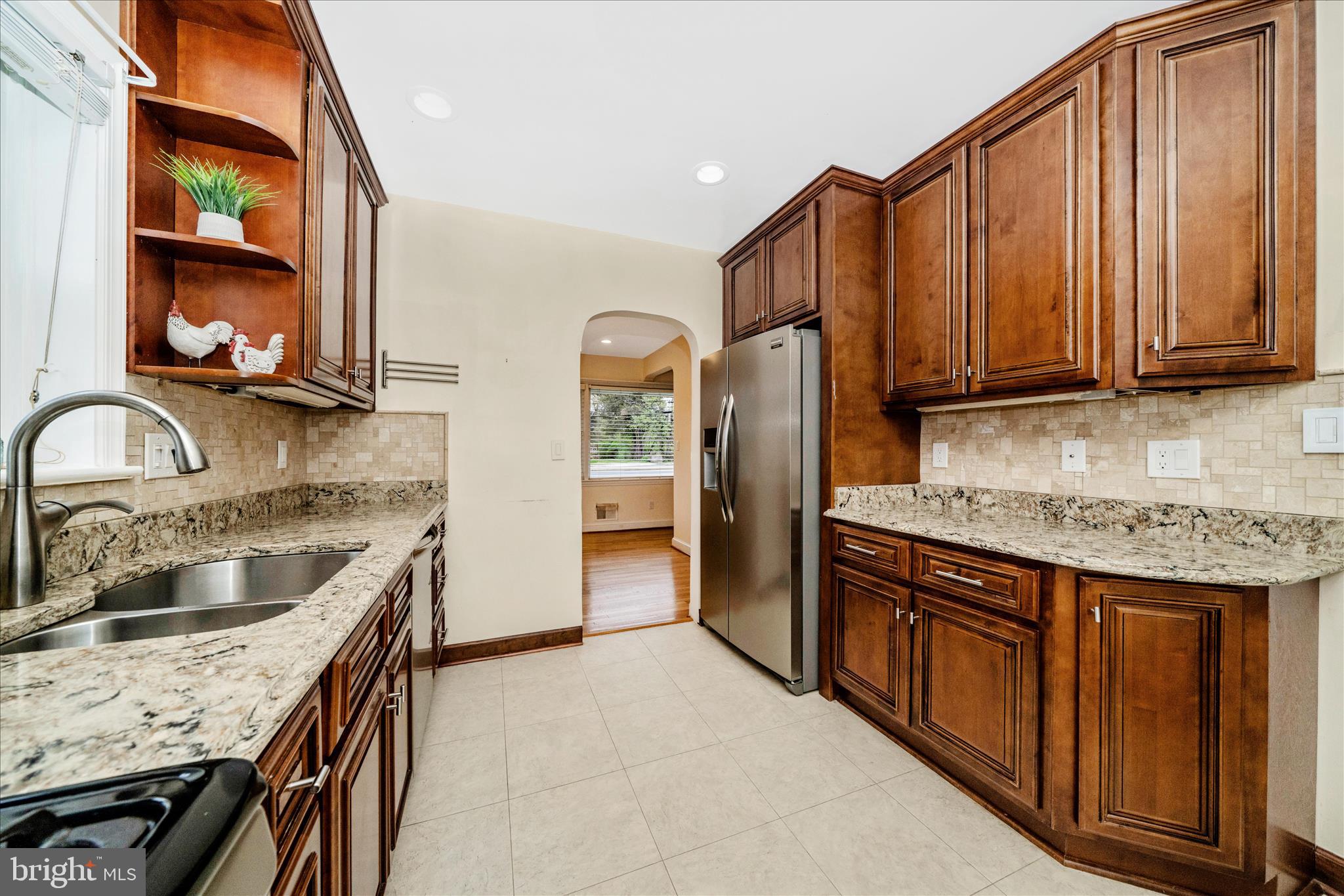 UNIVERSITY HILLS - Residential