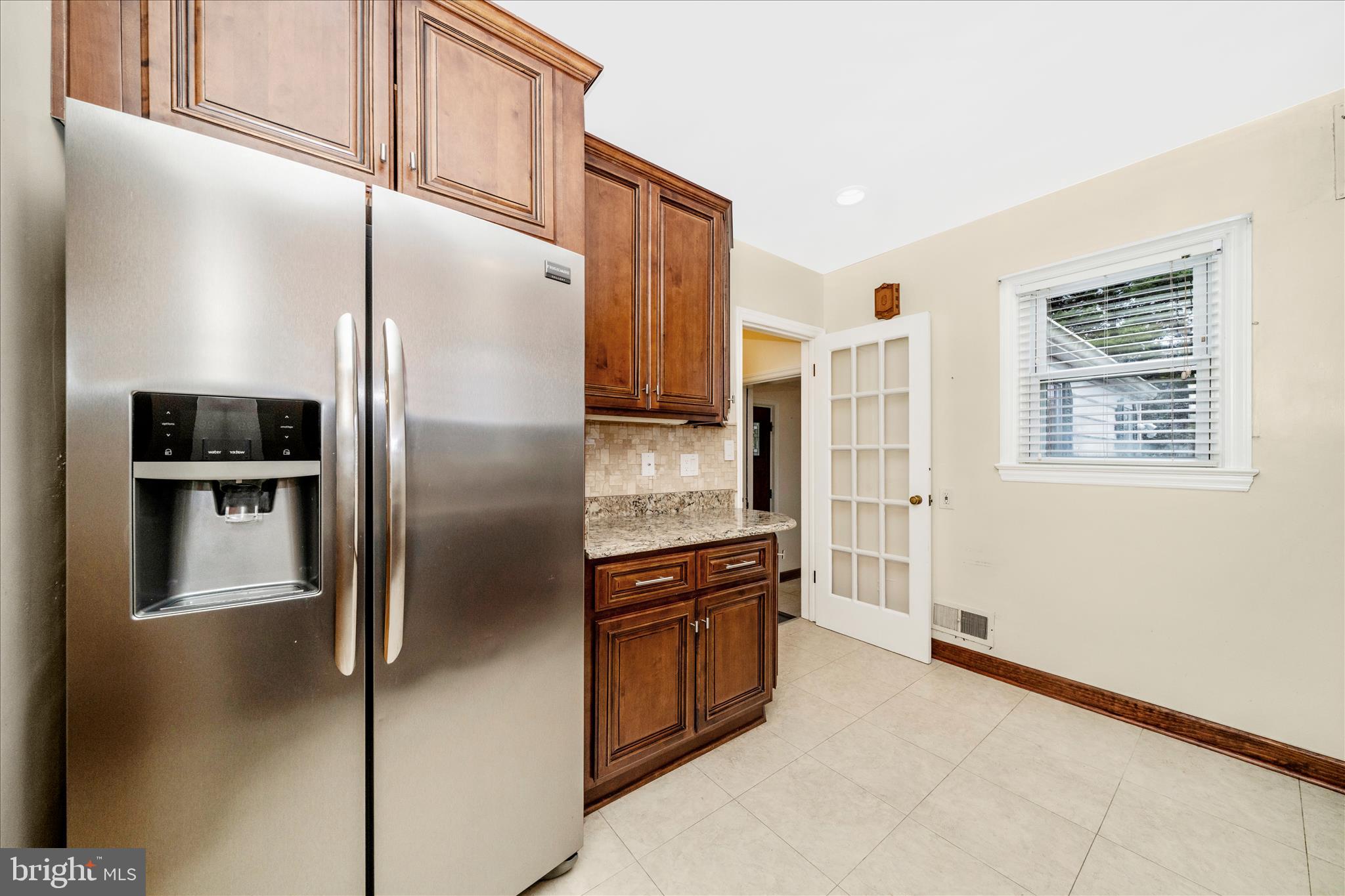 UNIVERSITY HILLS - Residential