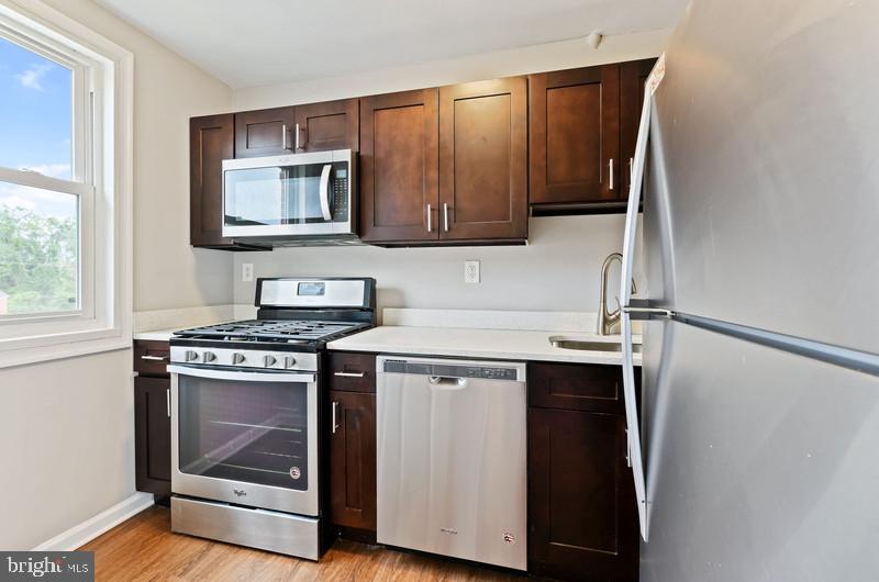 EDMONDSON VILLAGE - Residential Lease