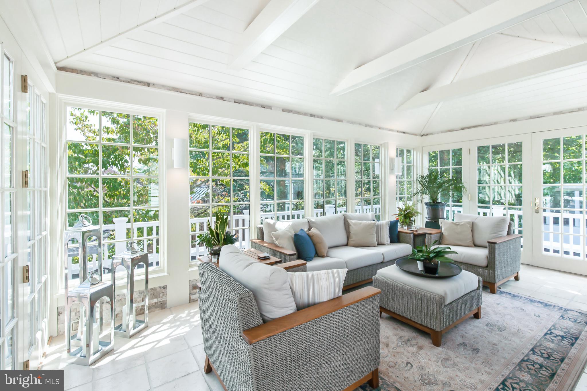 LANCASTER - Residential