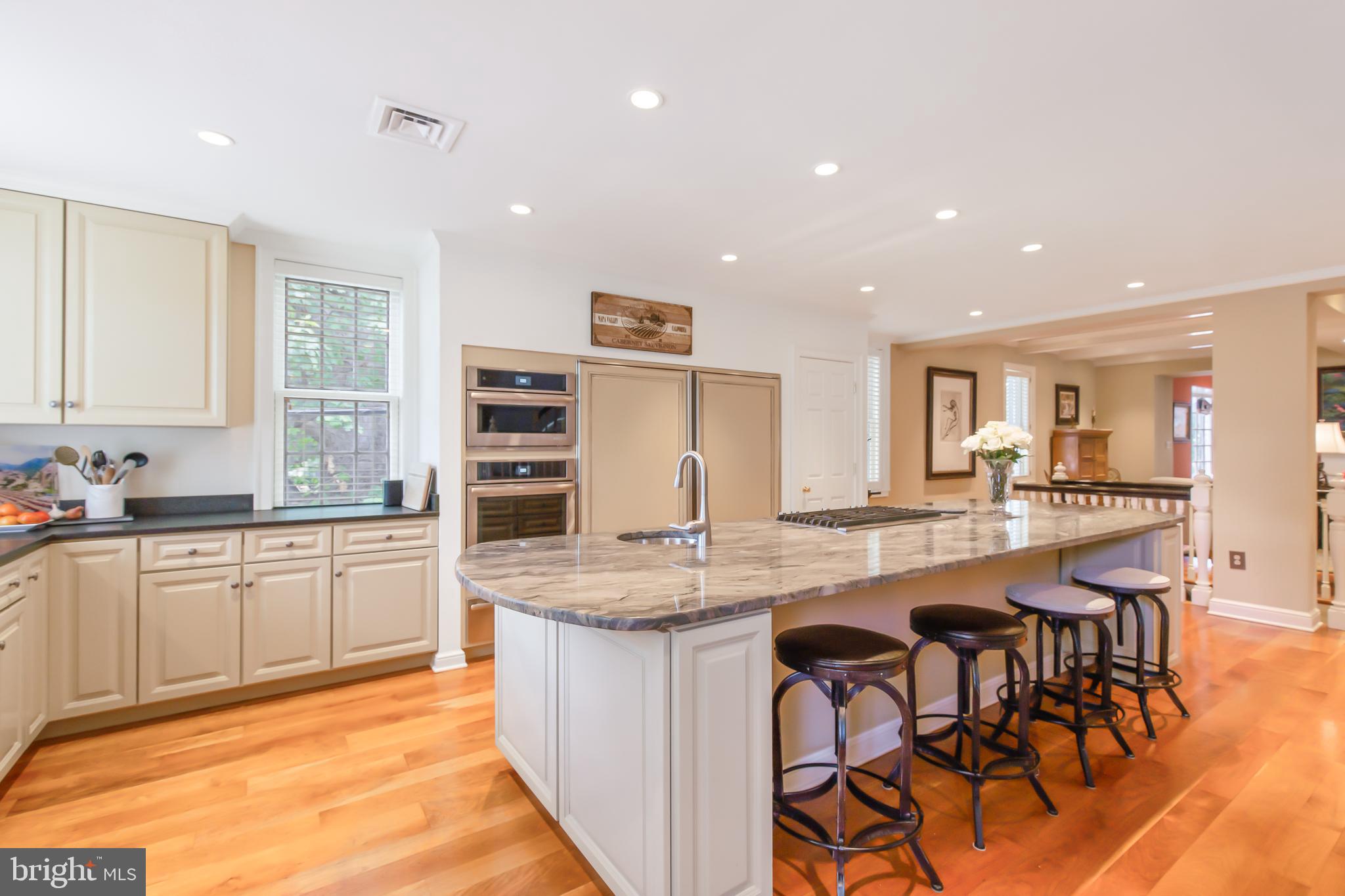 LANCASTER - Residential