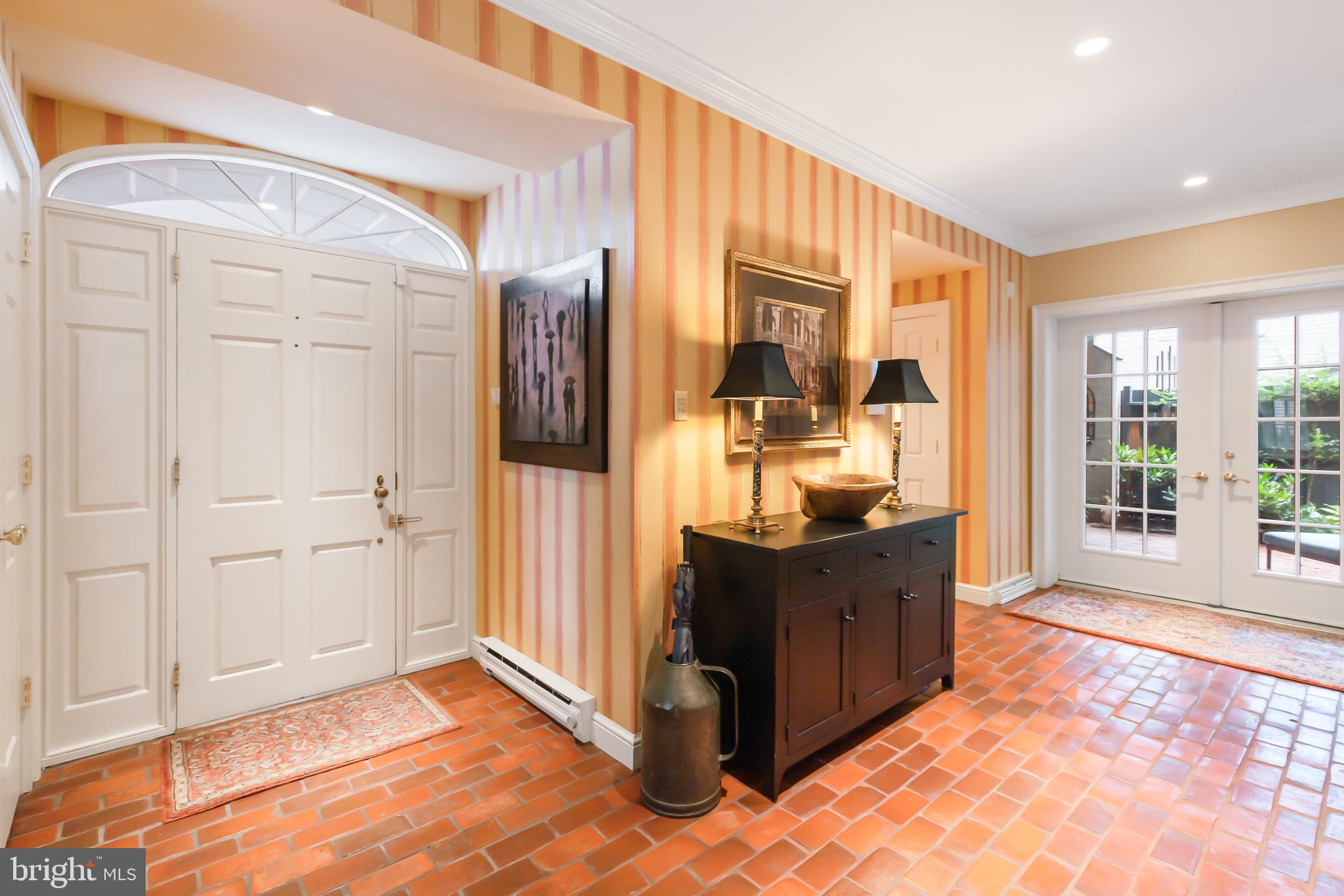 LANCASTER - Residential