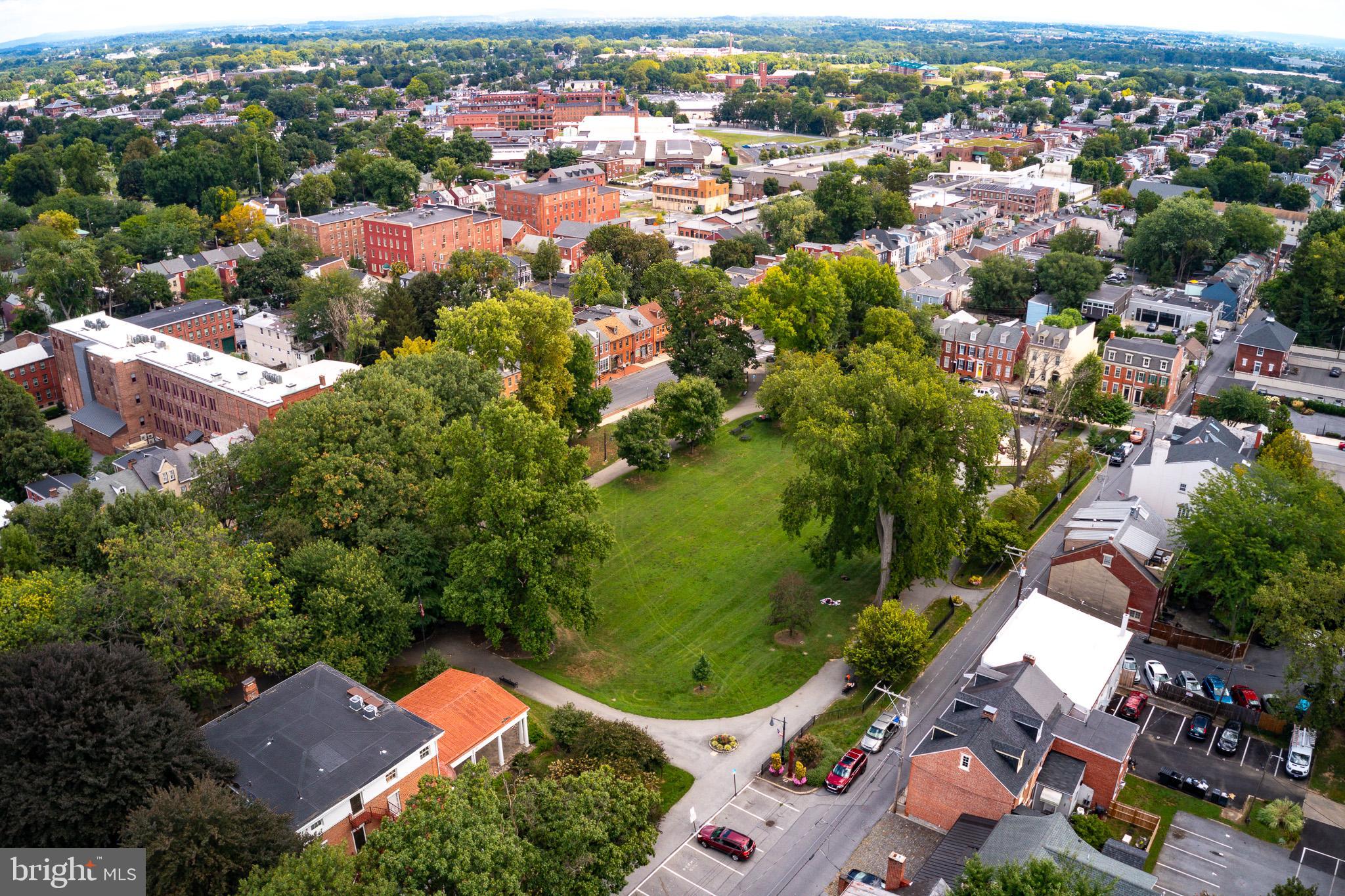 LANCASTER - Residential