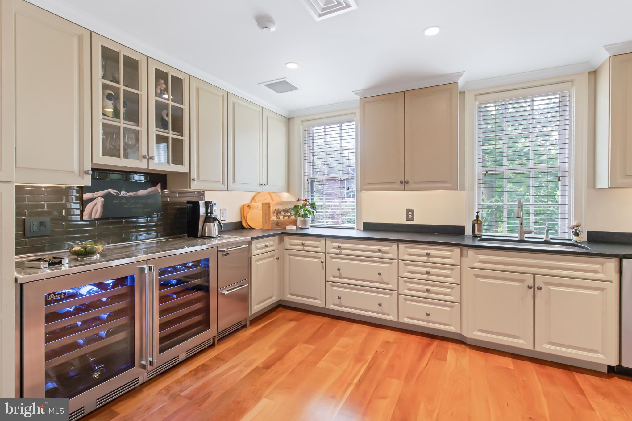 LANCASTER - Residential
