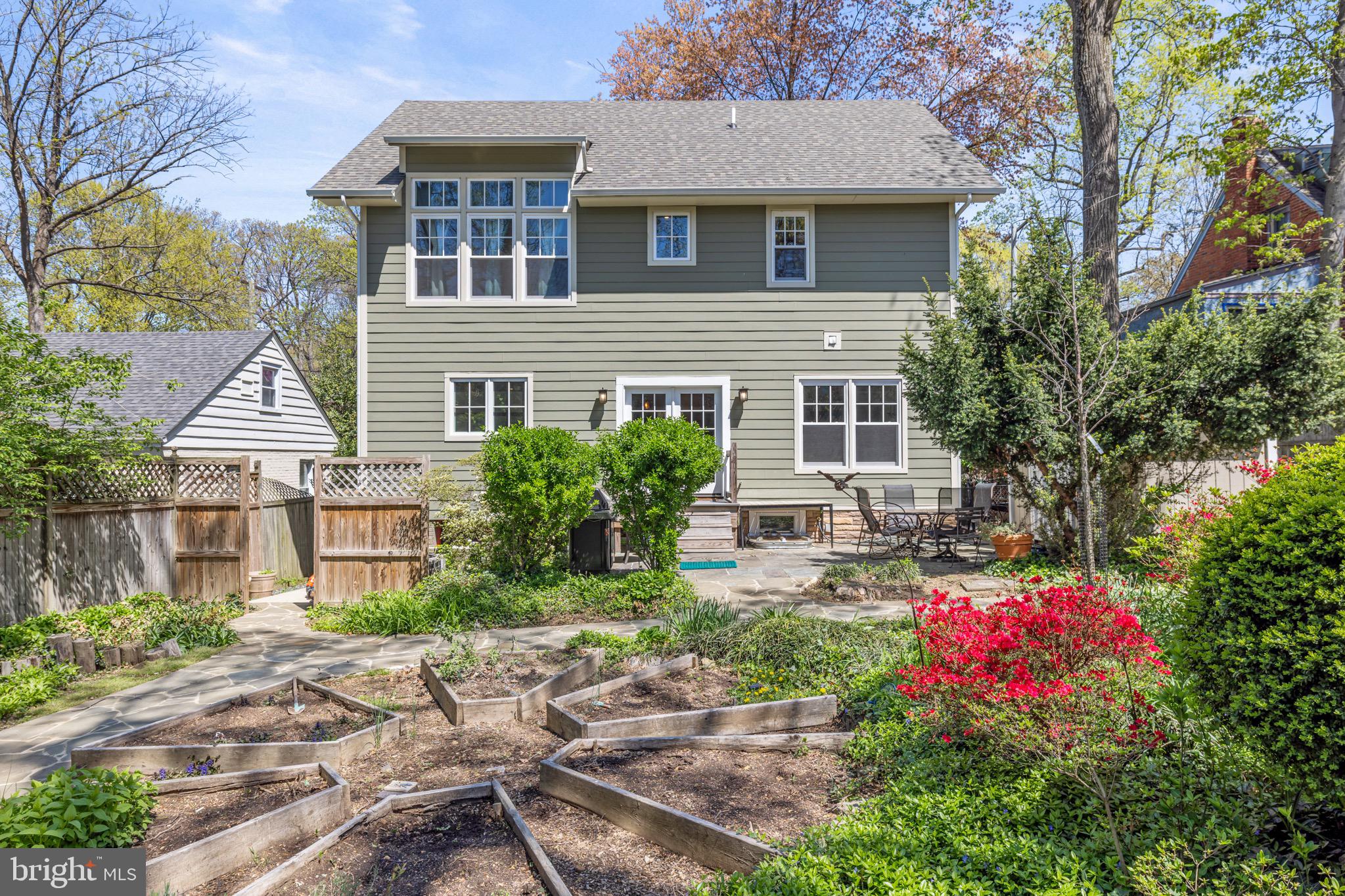 TAKOMA PARK - Residential