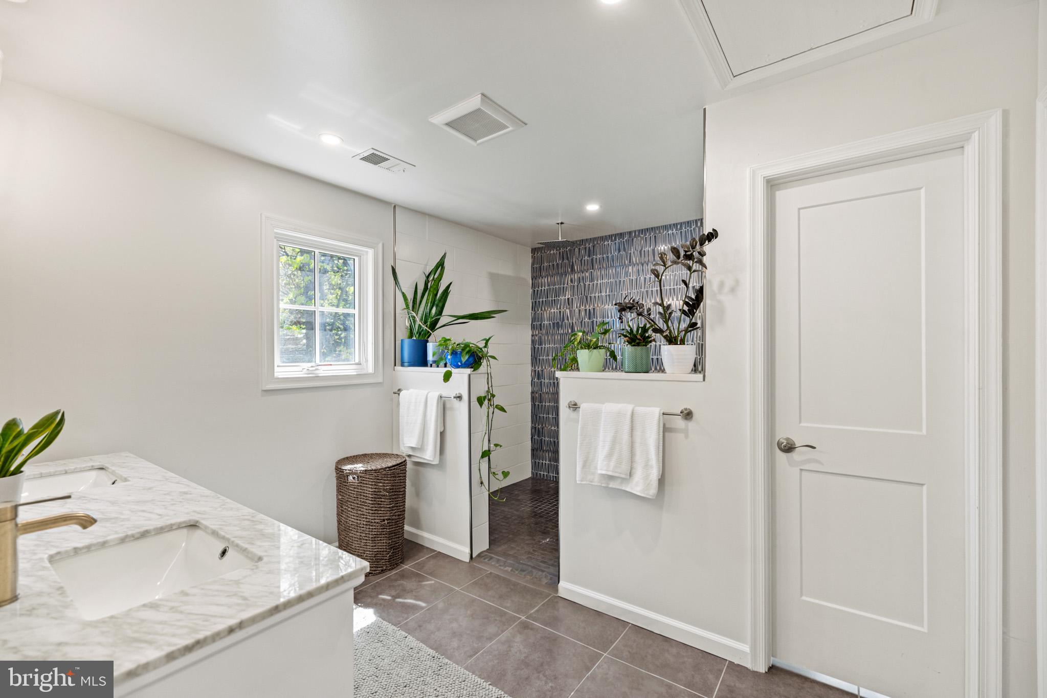 TAKOMA PARK - Residential