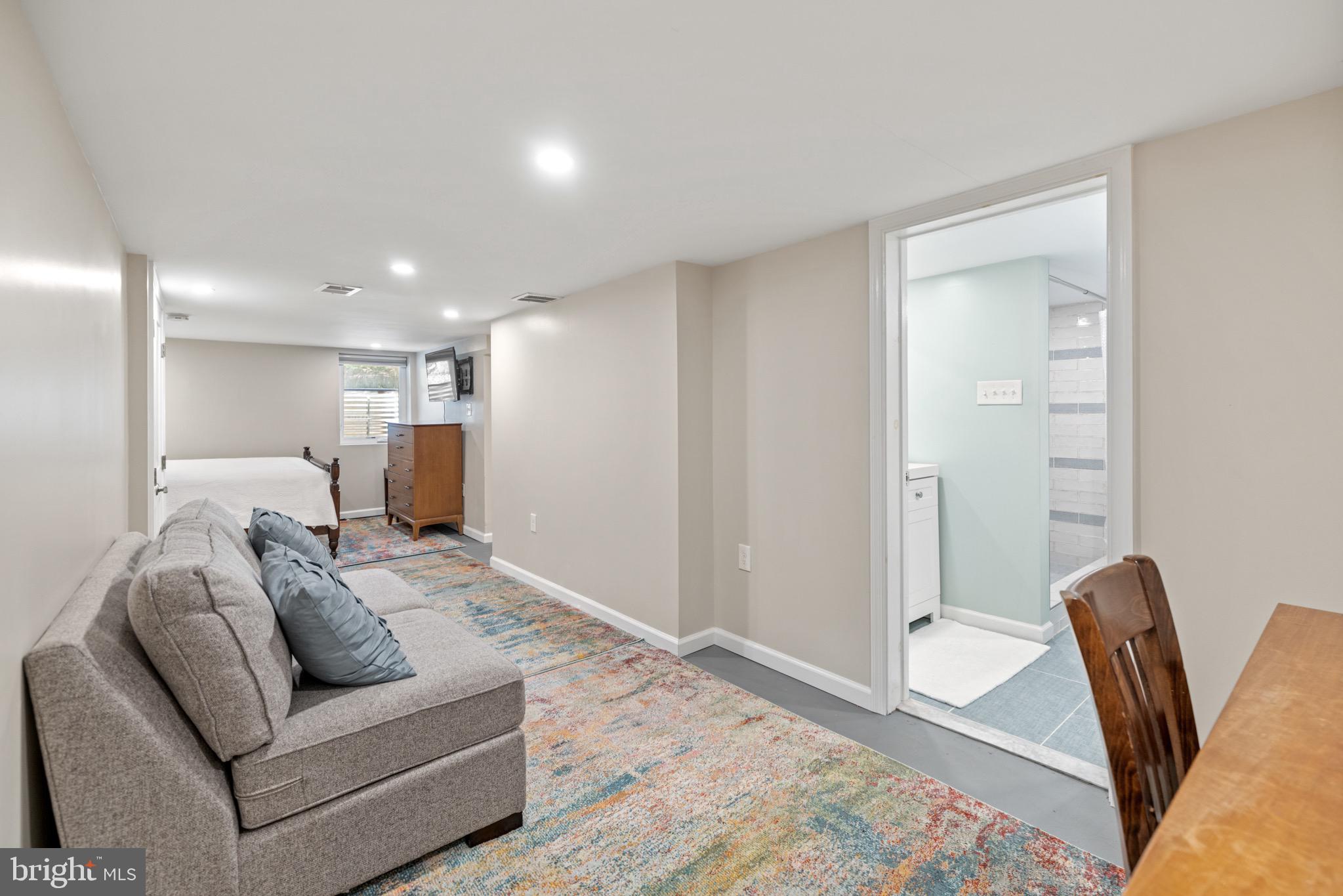 TAKOMA PARK - Residential