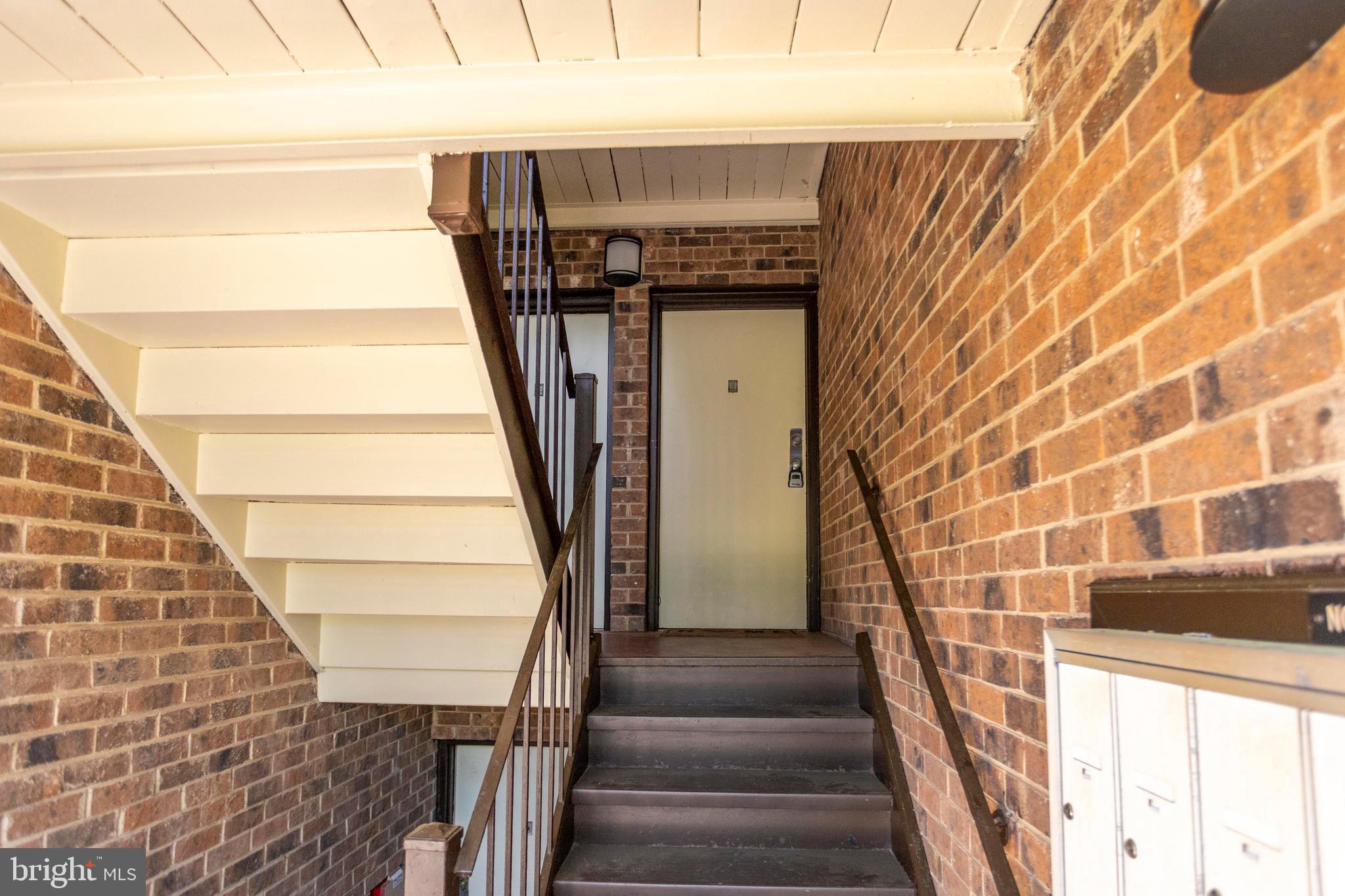 CHELSEA WOODS CONDO - Residential