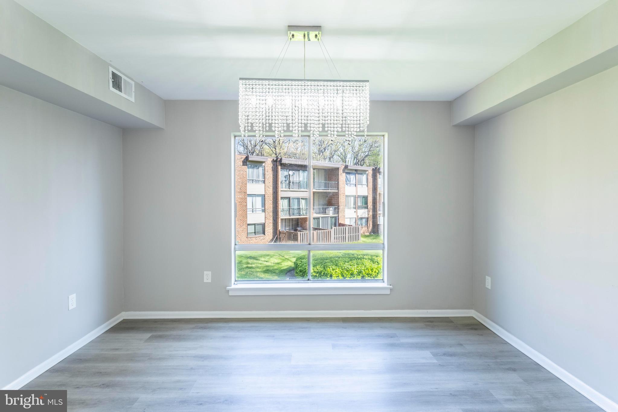 CHELSEA WOODS CONDO - Residential