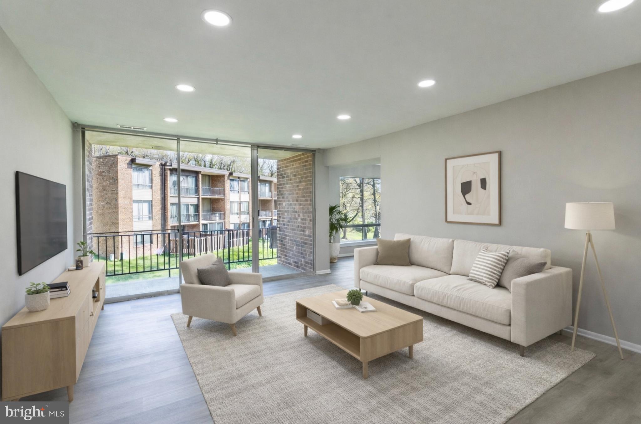 CHELSEA WOODS CONDO - Residential