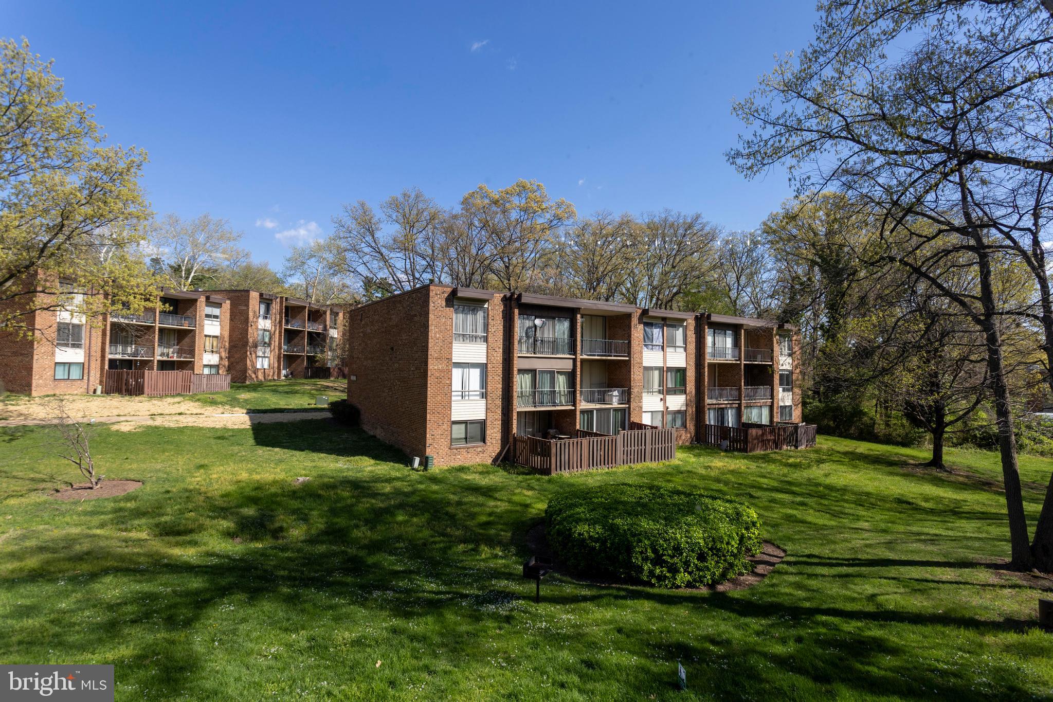 CHELSEA WOODS CONDO - Residential