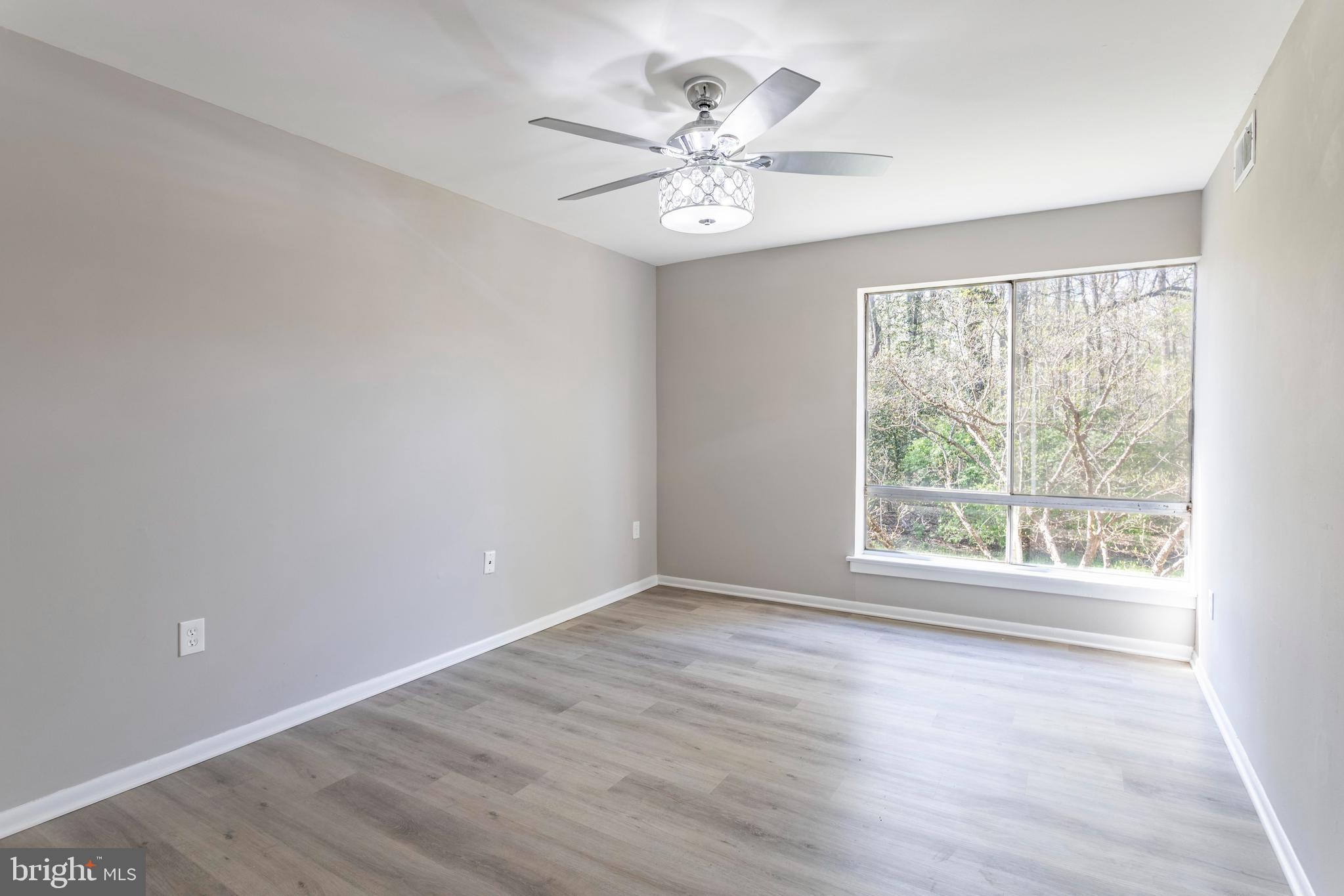 CHELSEA WOODS CONDO - Residential