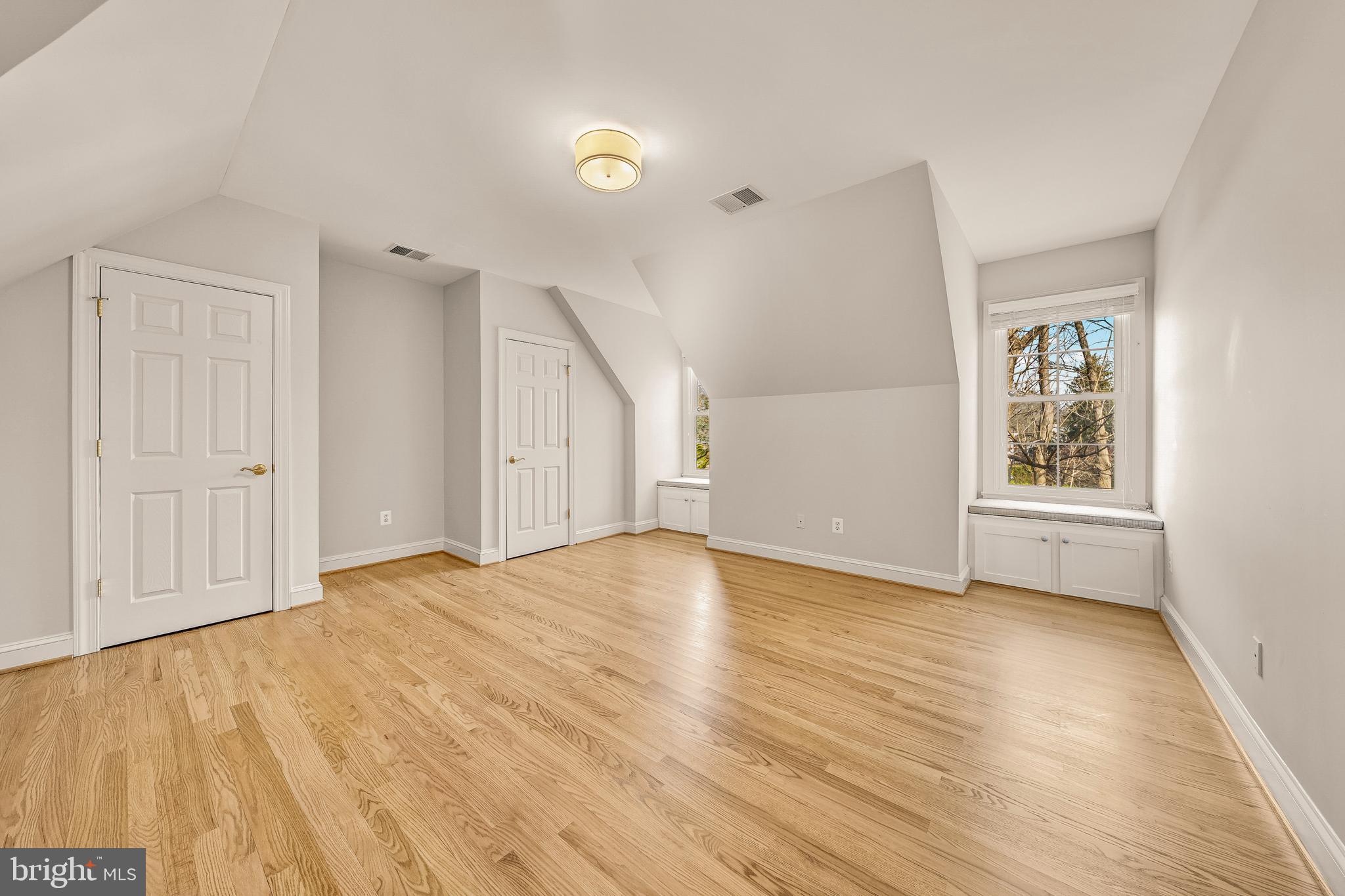 CHESTERBROOK ESTATES - Residential