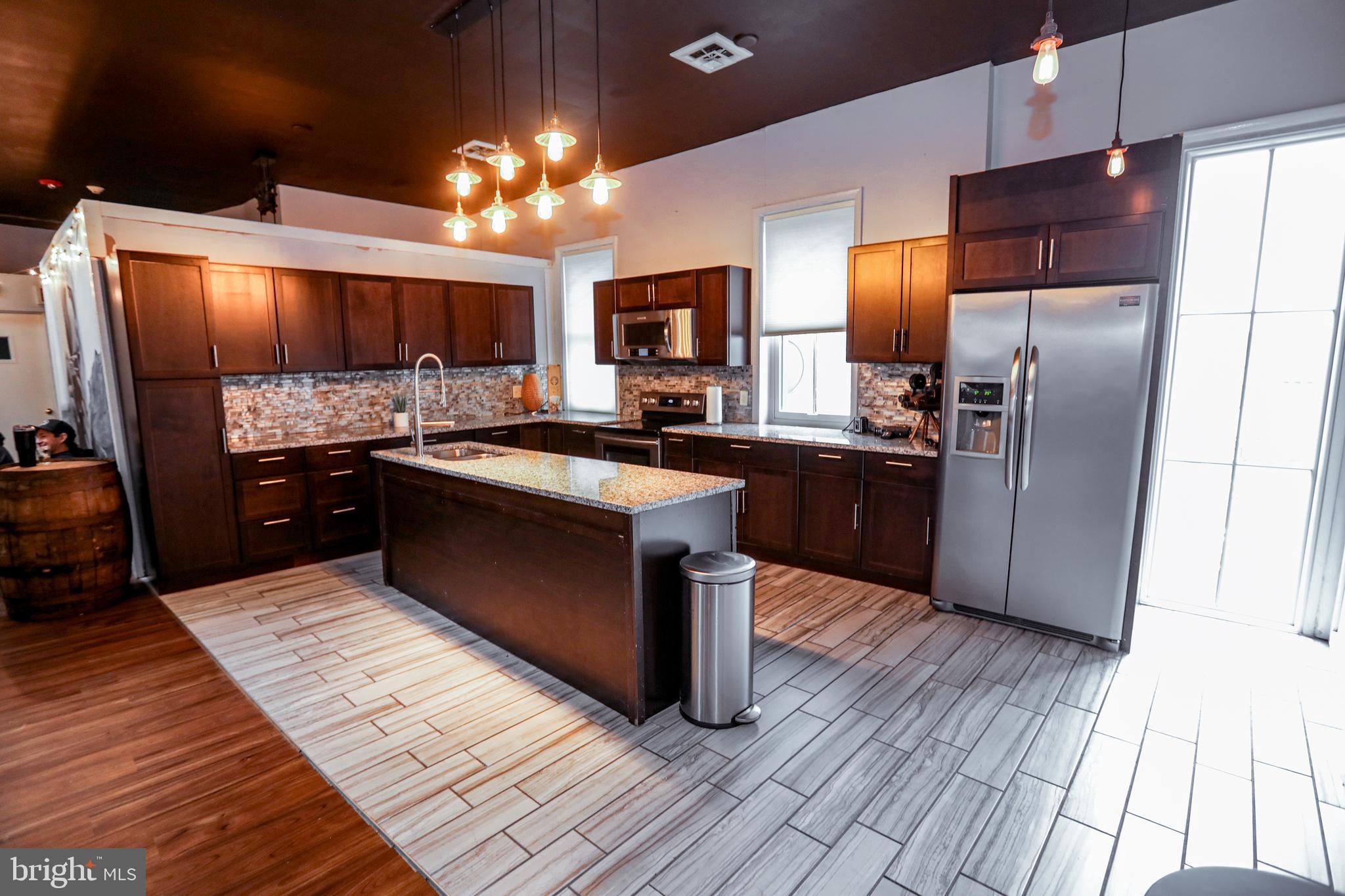 HISTORIC MIDTOWN - Residential