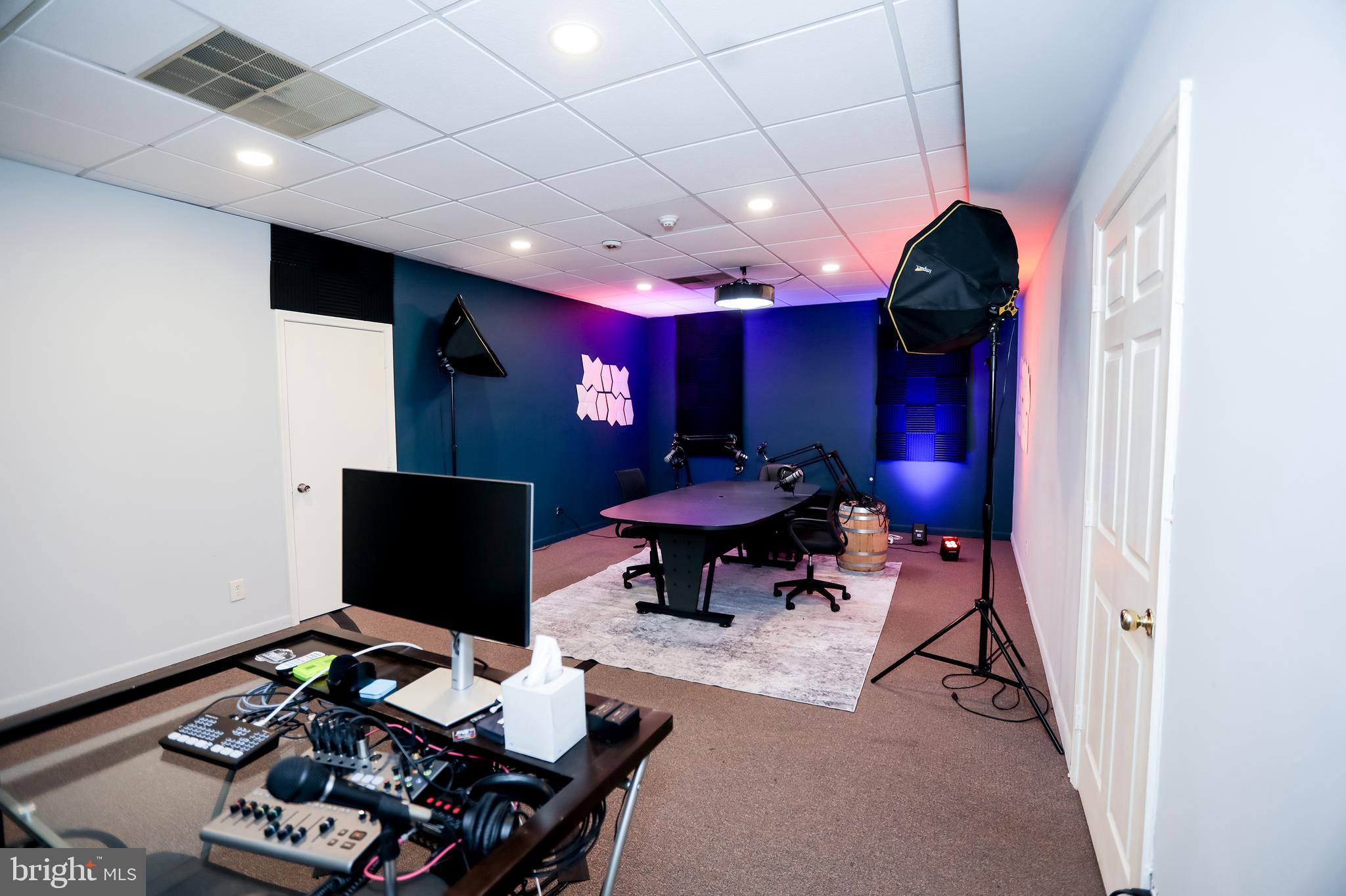 HISTORIC MIDTOWN - Residential