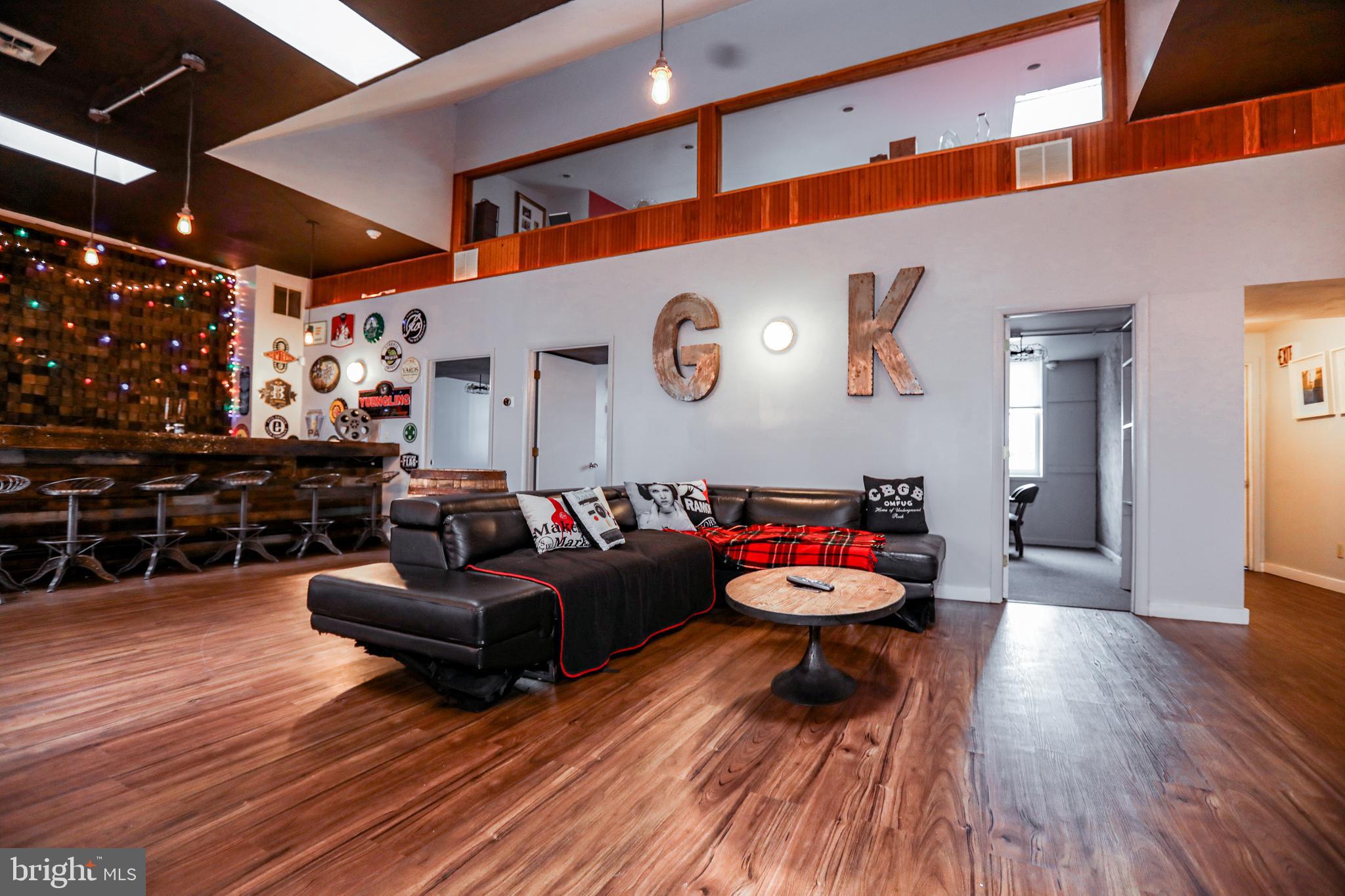 HISTORIC MIDTOWN - Residential