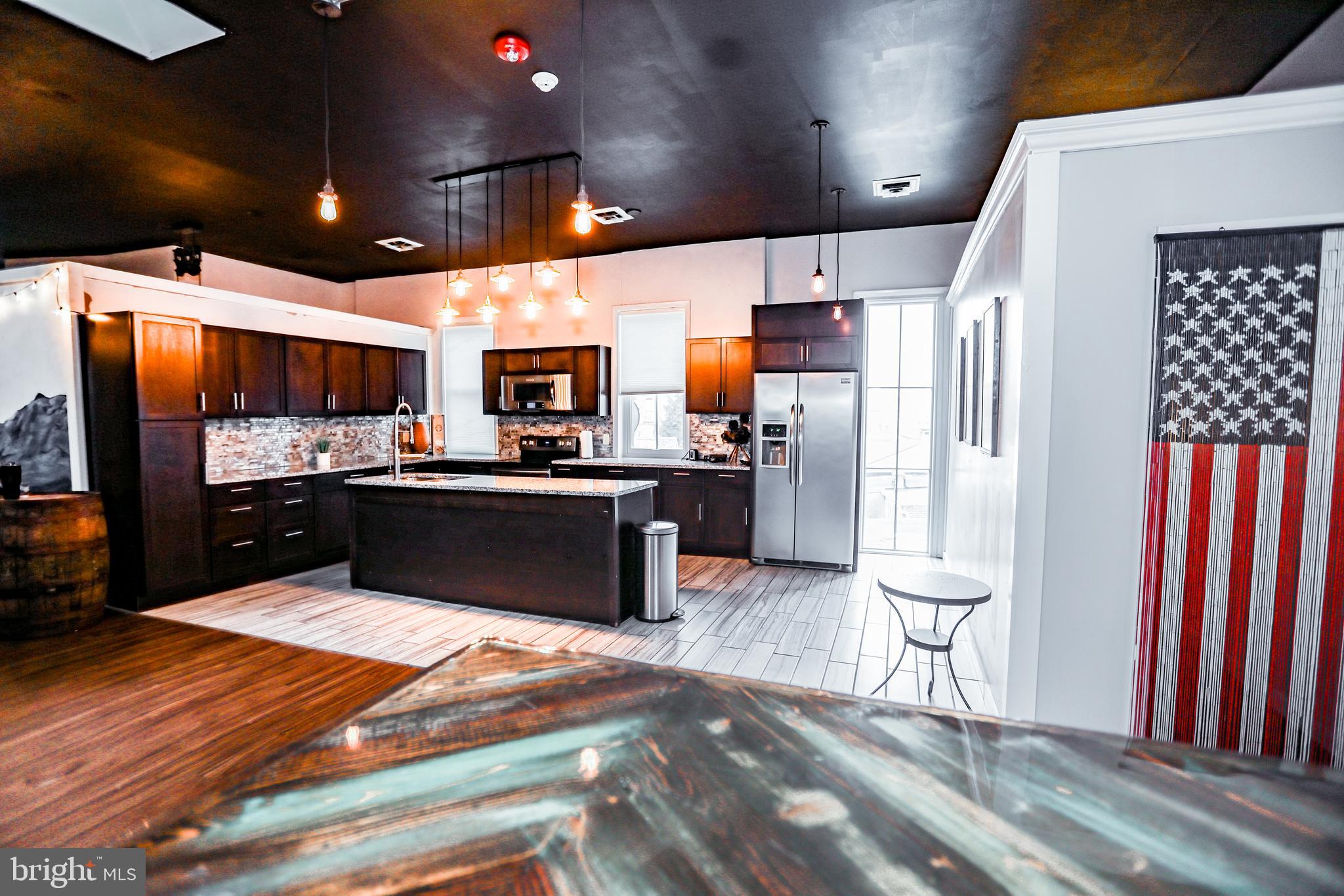 HISTORIC MIDTOWN - Residential