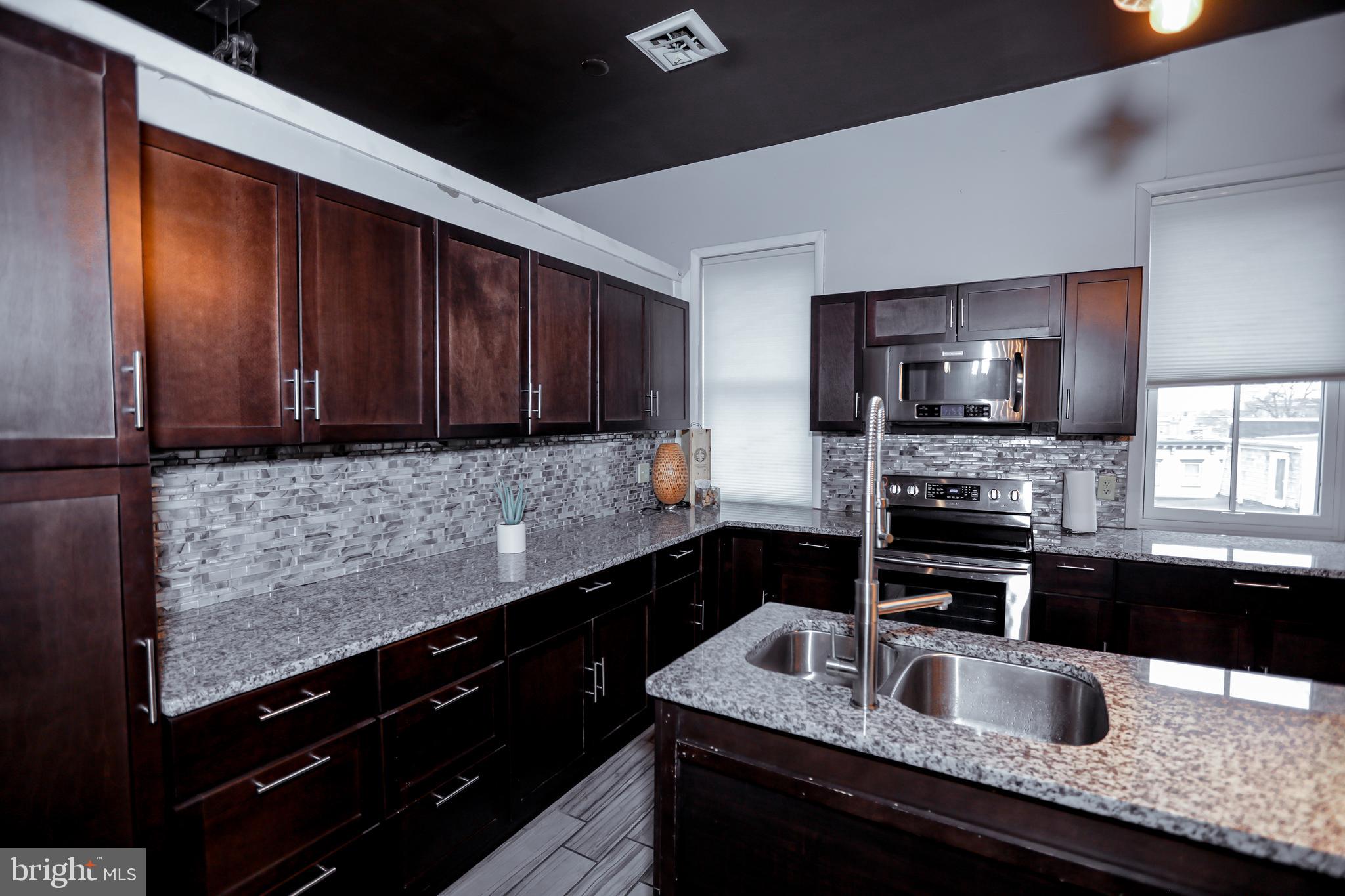 HISTORIC MIDTOWN - Residential