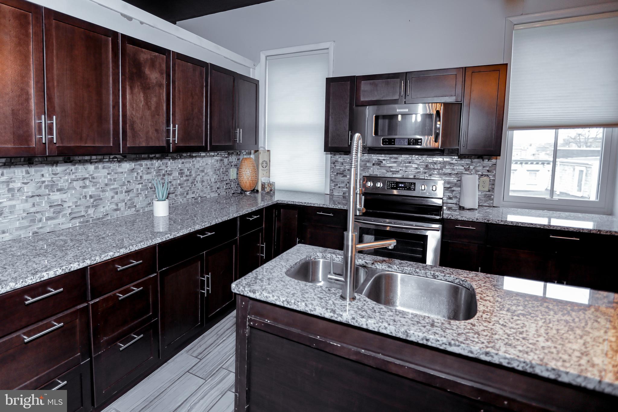 HISTORIC MIDTOWN - Residential