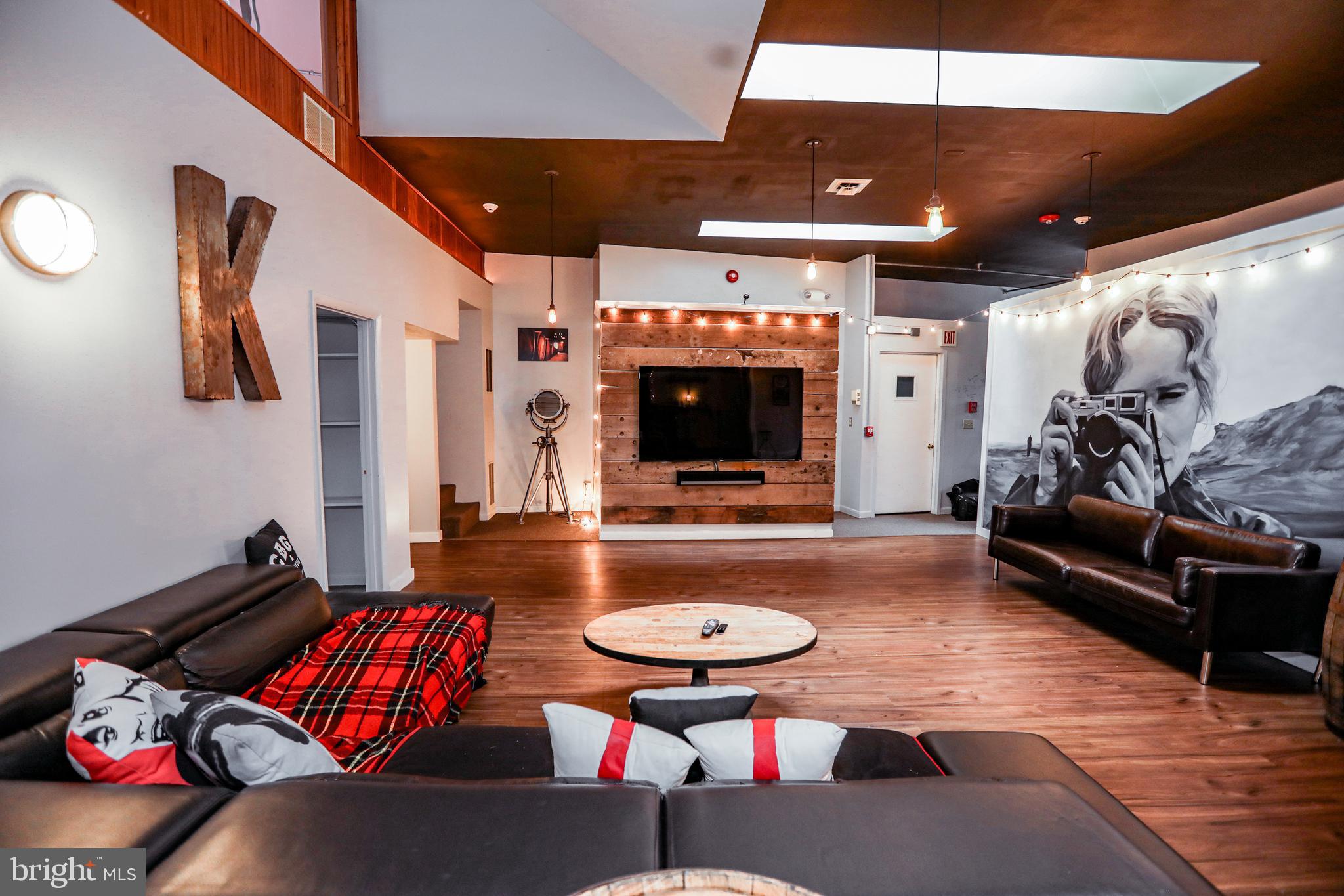 HISTORIC MIDTOWN - Residential