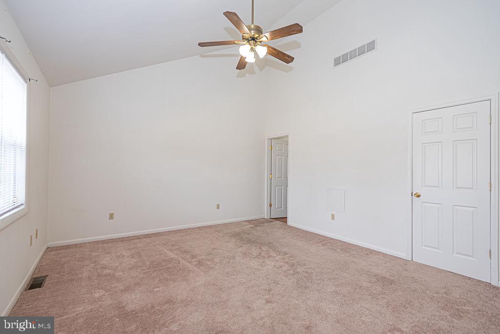 WHITE OAK - Residential