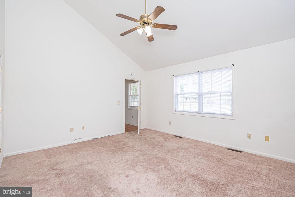 WHITE OAK - Residential