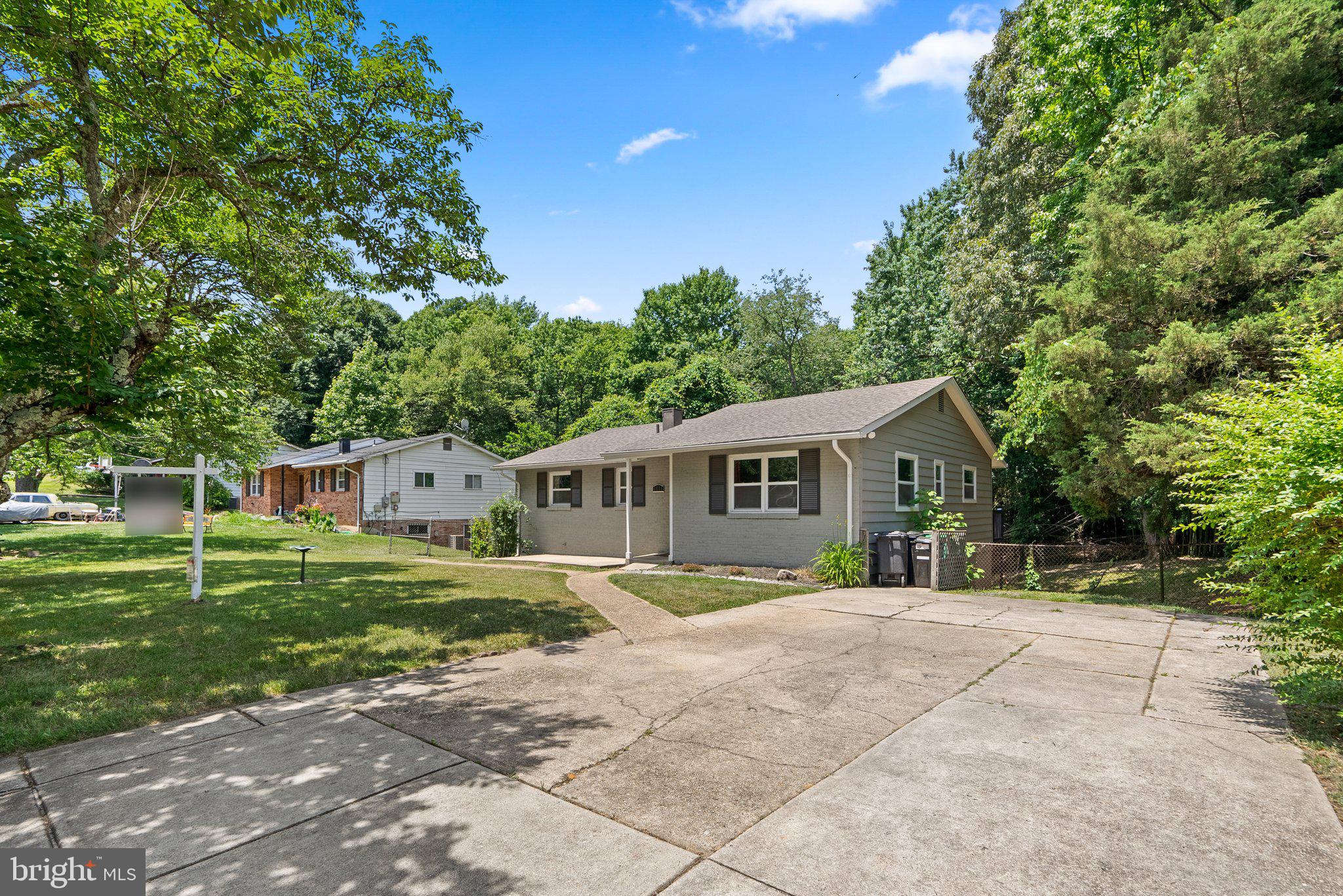 CAMP SPRINGS FOREST - Residential