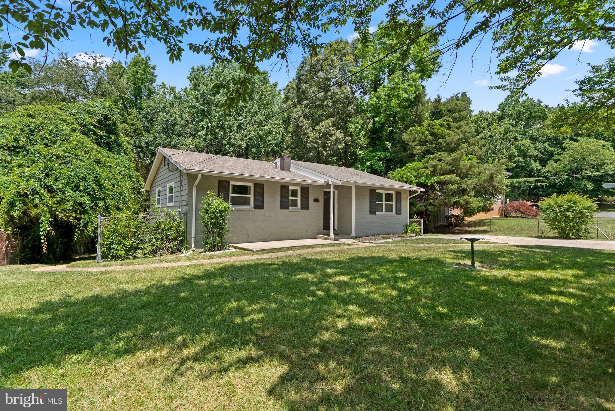 CAMP SPRINGS FOREST - Residential